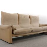 Maralunga 3-seat Sofa in beige by Vico Magistretti for Cassinaa, Italy