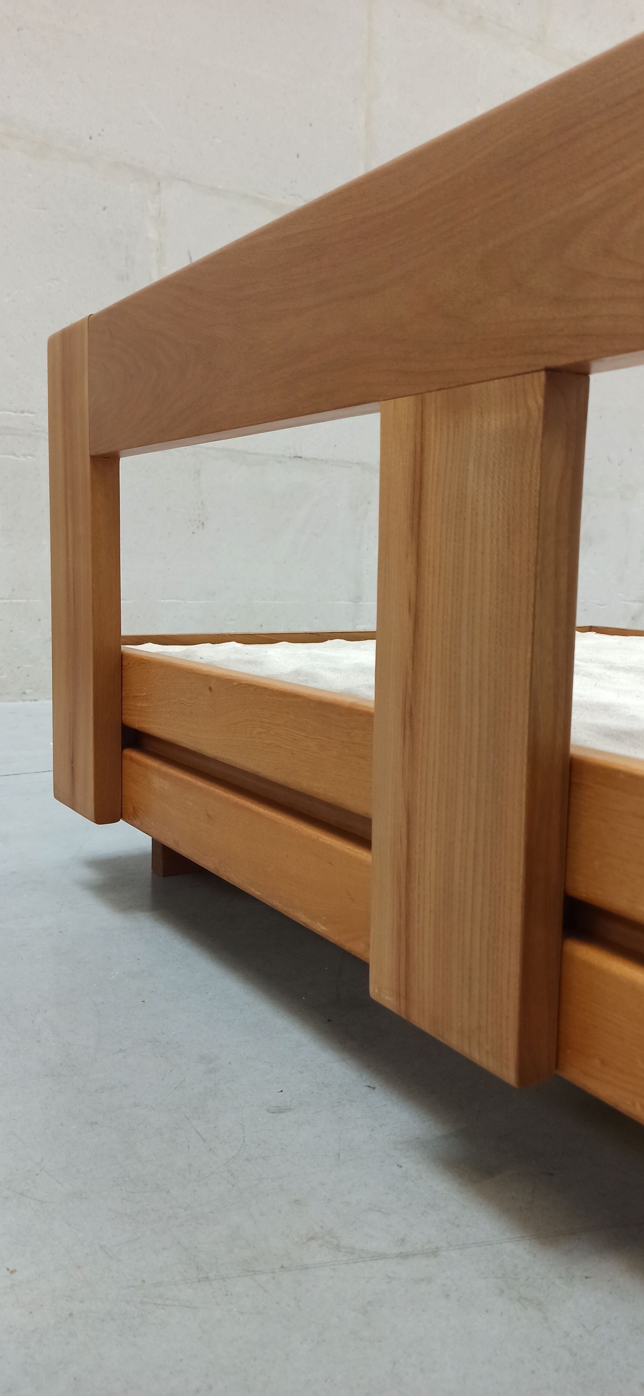 Elm sofa Maison Regain, 60's