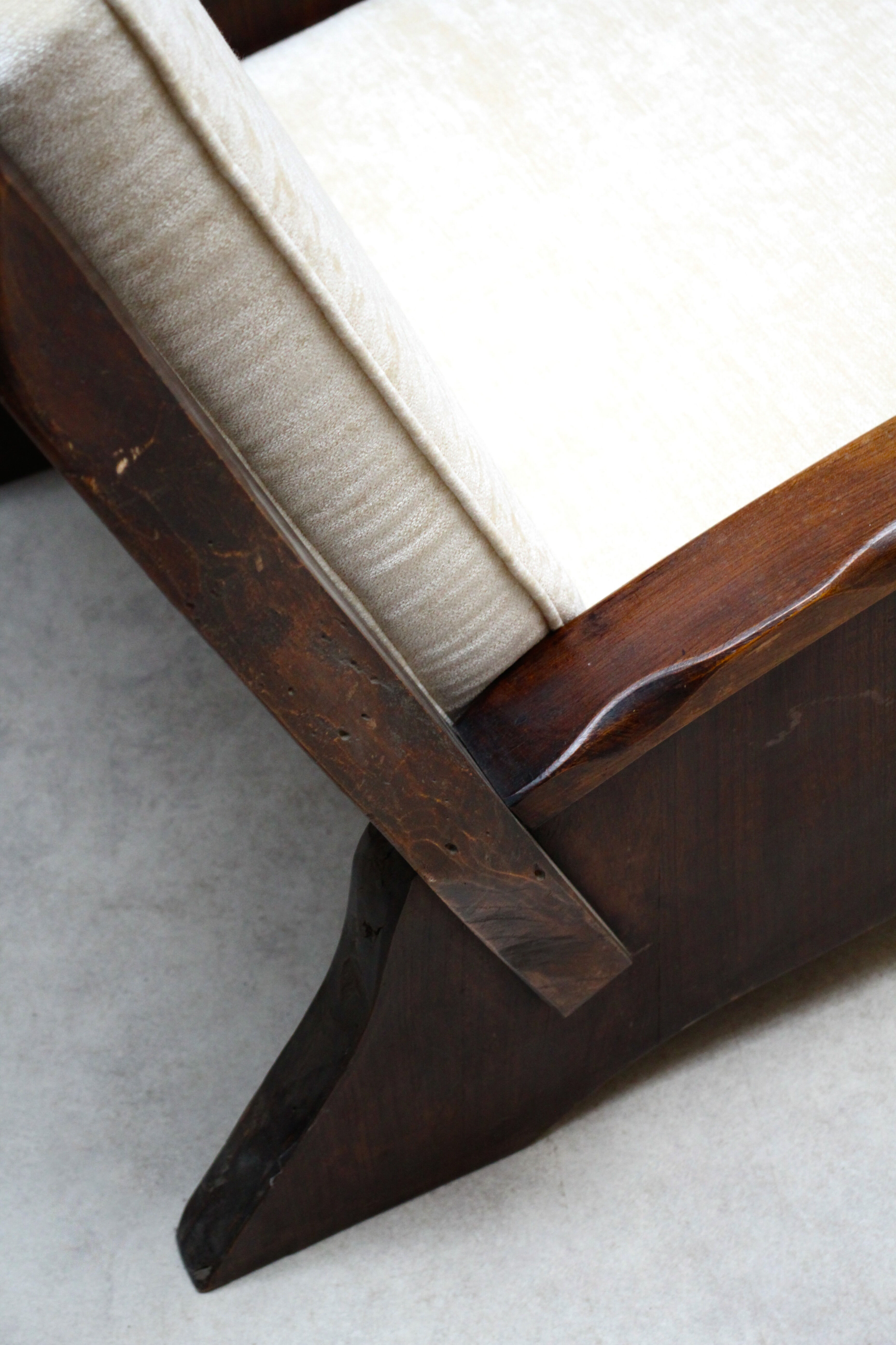 Brutalist elm armchair 1960