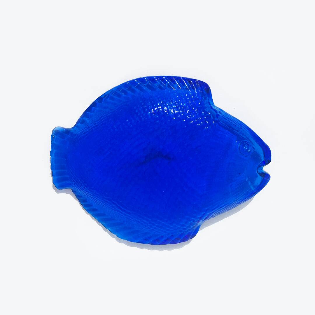 Blue fish dish