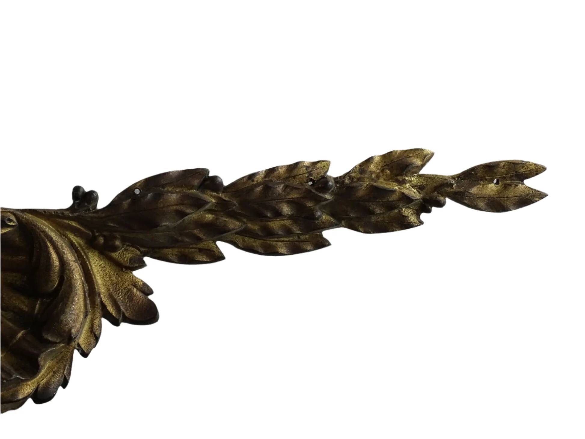 Fronton ancien français en bronze doré