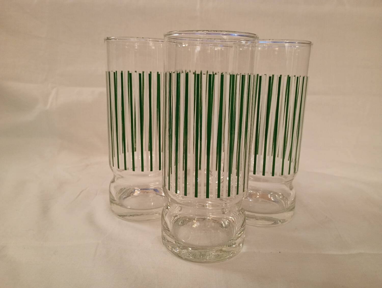 Large glasses for orangeade