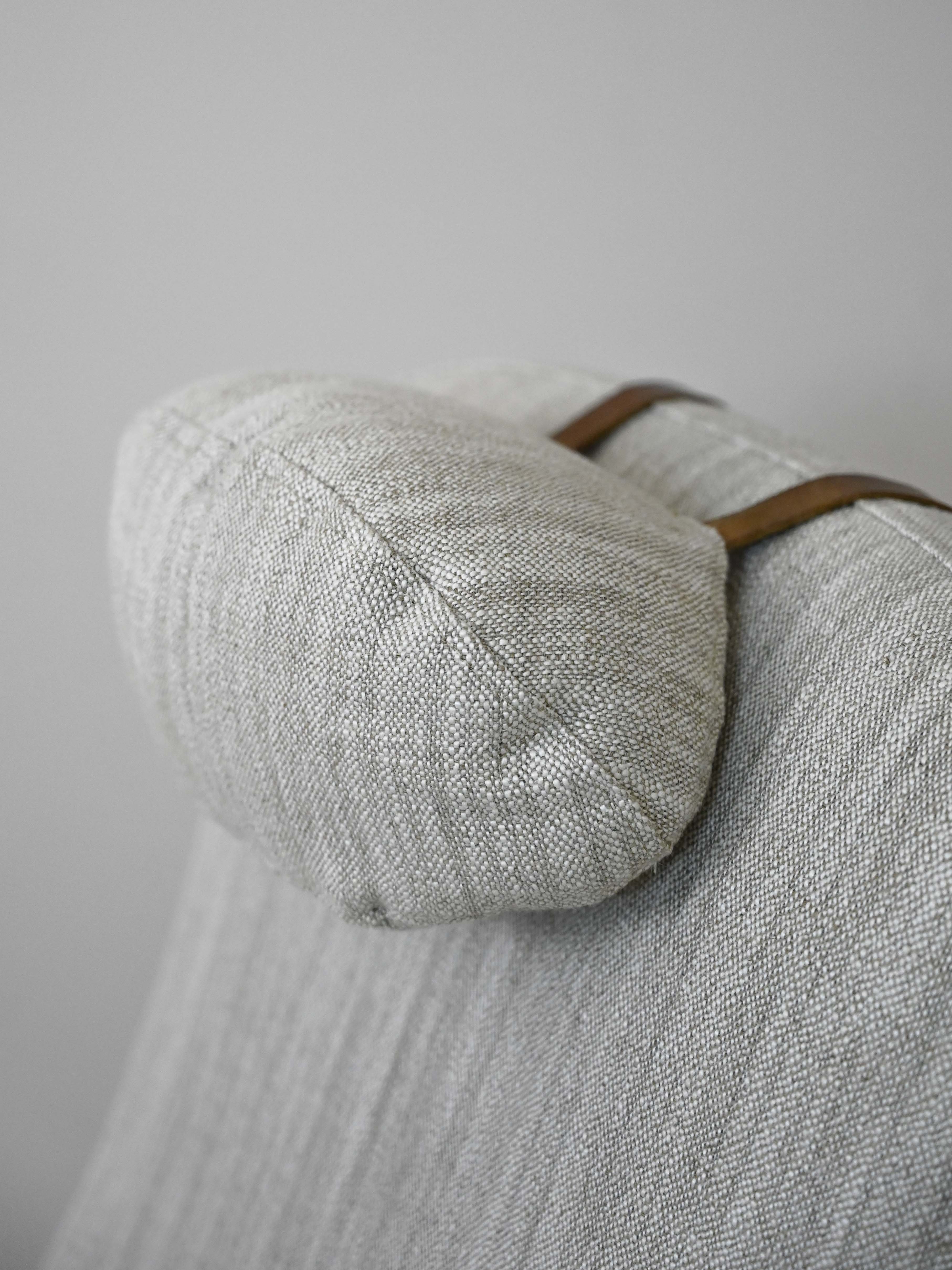 Fauteuil inclinable et repose-pieds par Alf Svensson