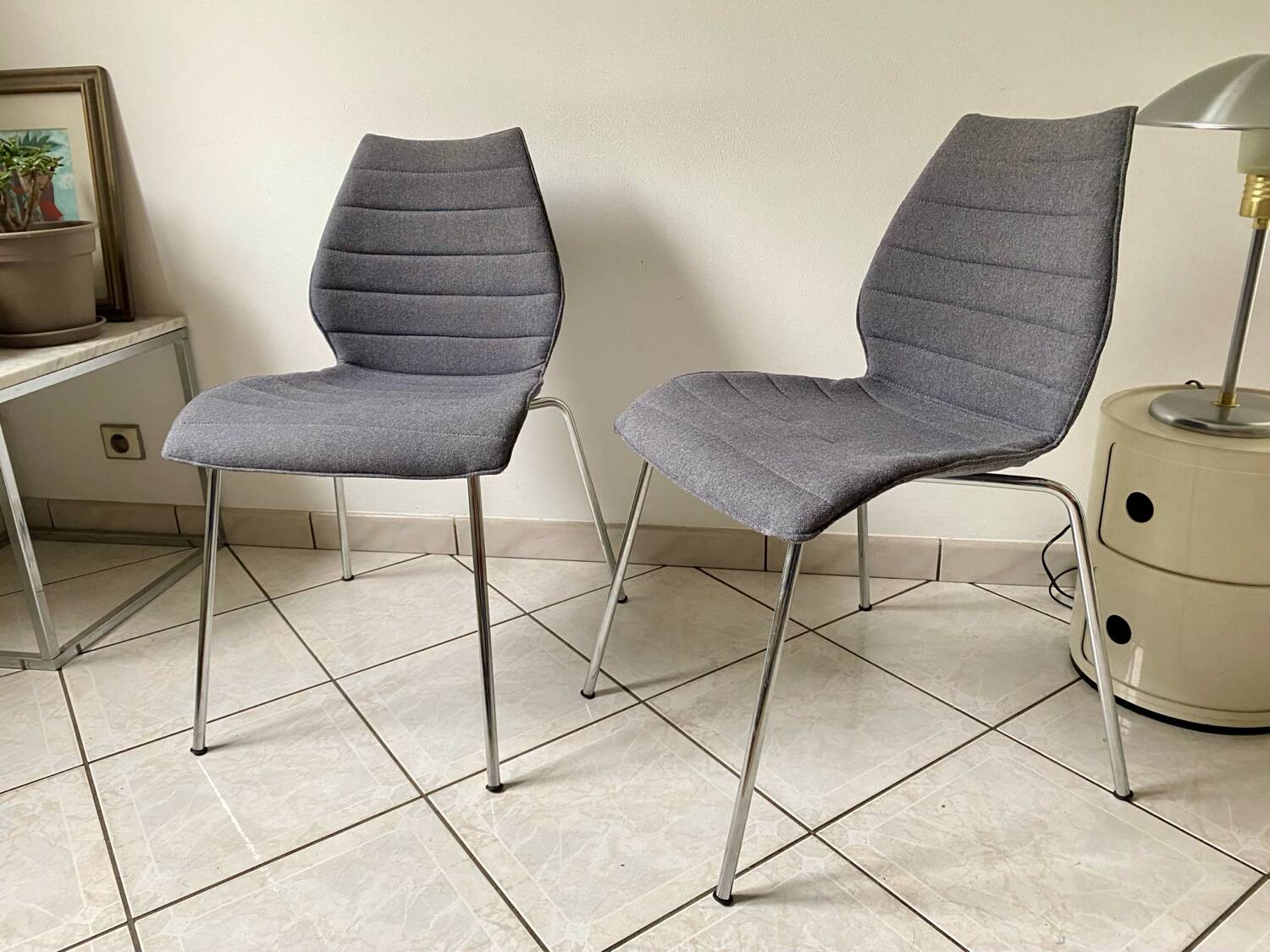 Pair of Kartell Mauï Soft grey chairs, designed by Vico Magistretti