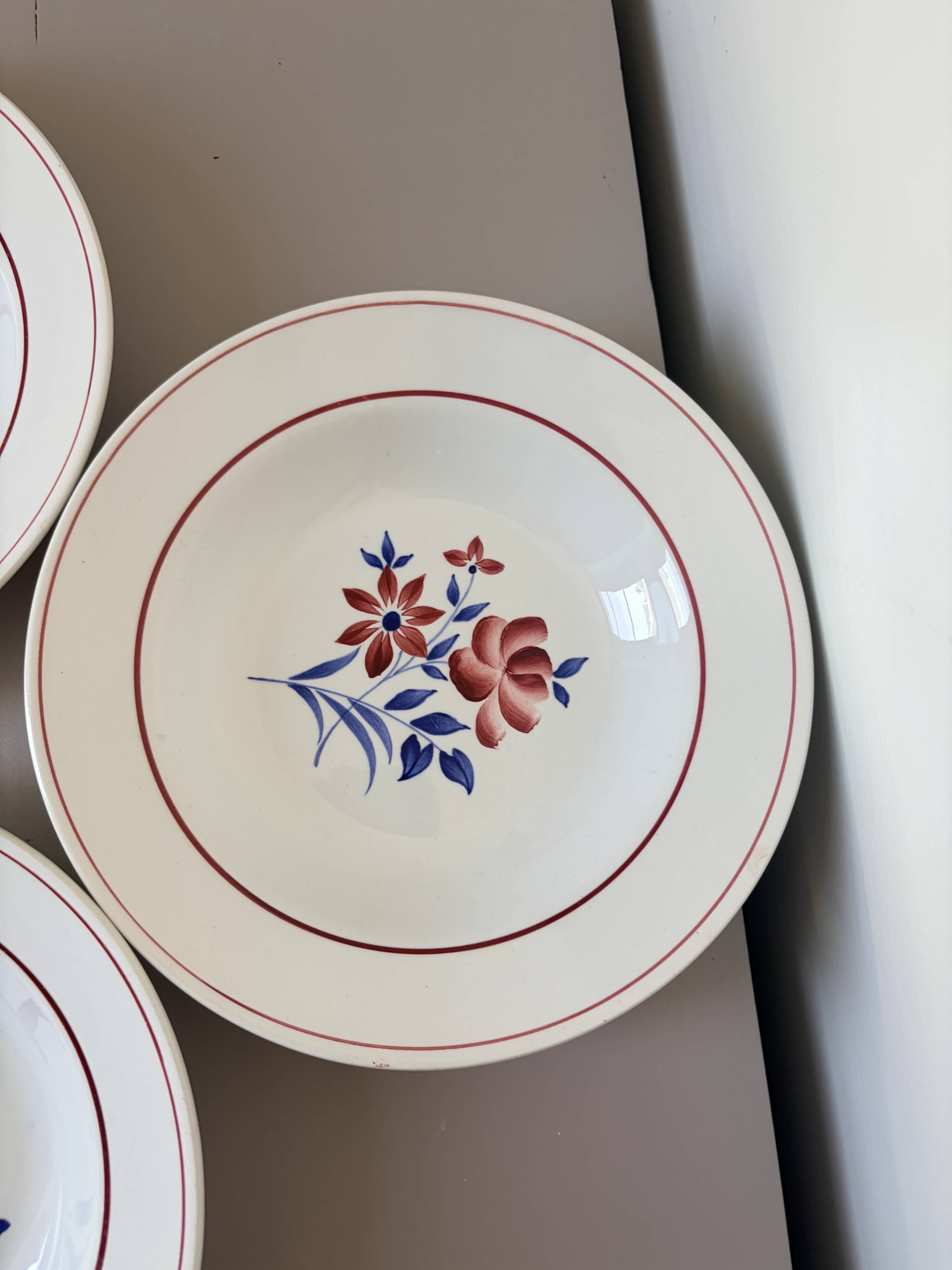 3 deep plates St Amand, France 191134