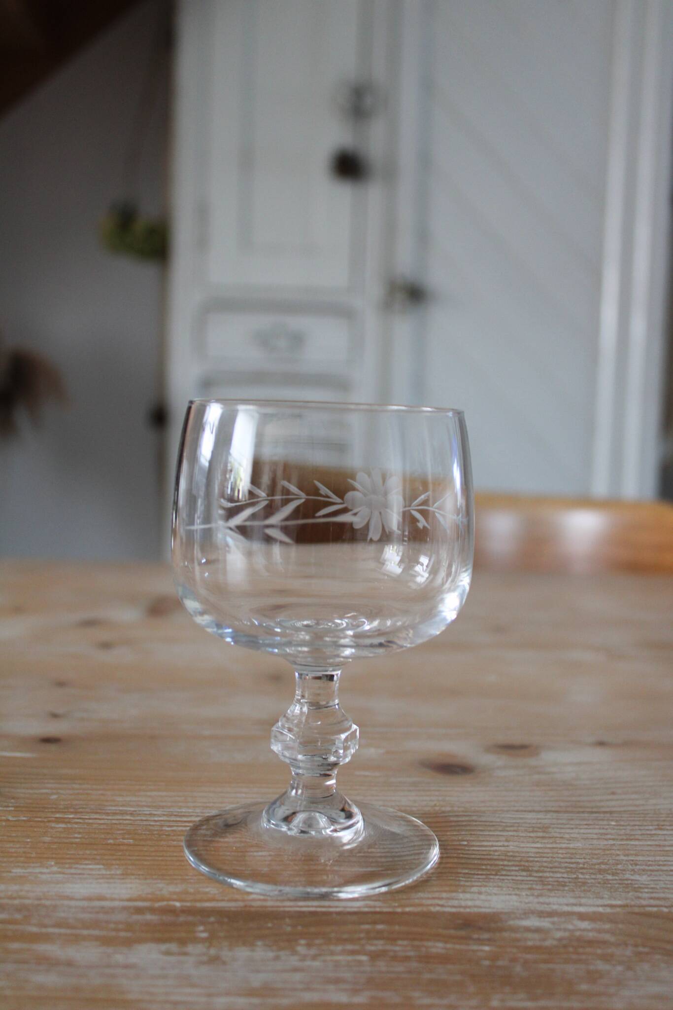Set of 6 water glasses