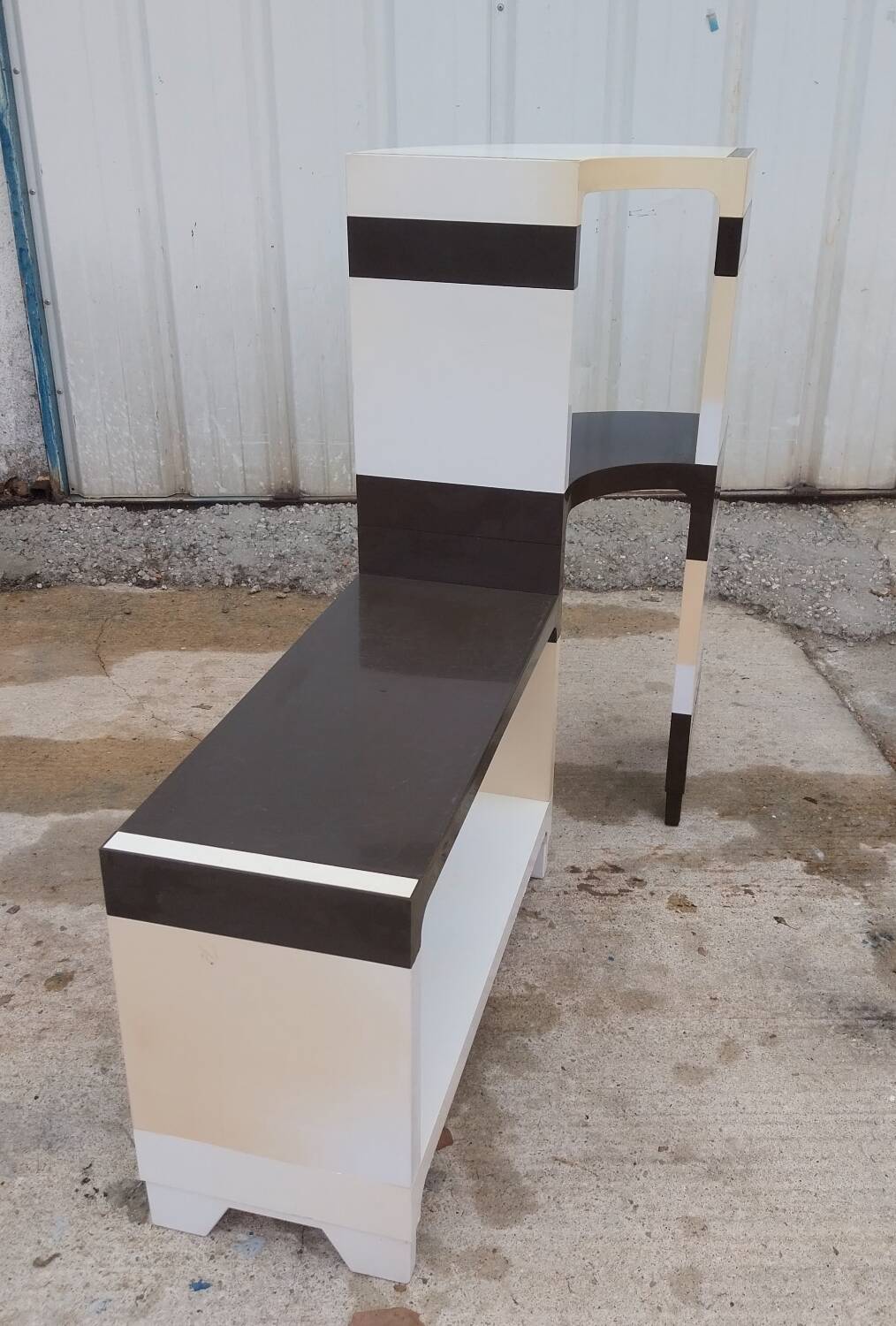 Somm Paris modular shelving