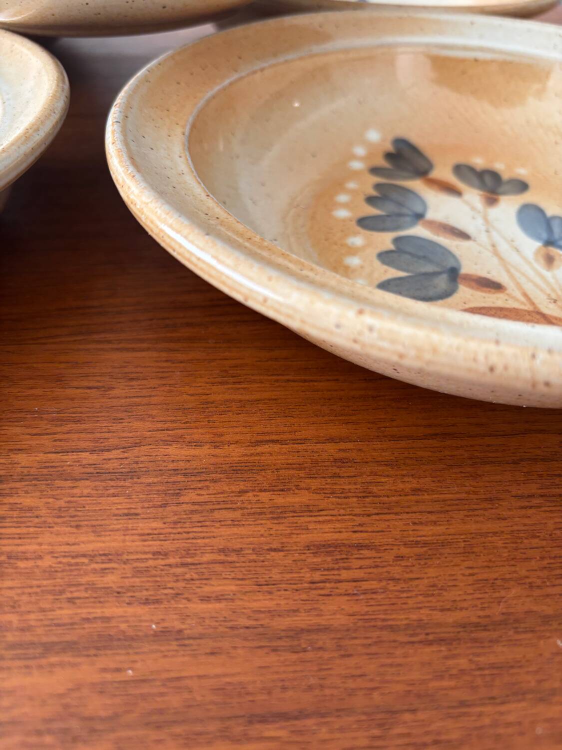 Set of 5 deep plates in stoneware – Atelier du Marais – Art ceramics