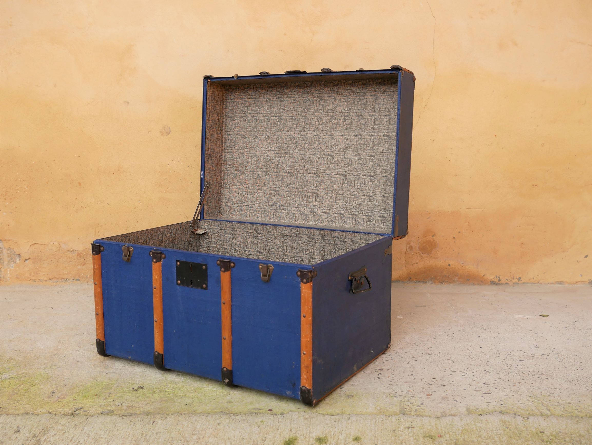 Blue vintage trunk