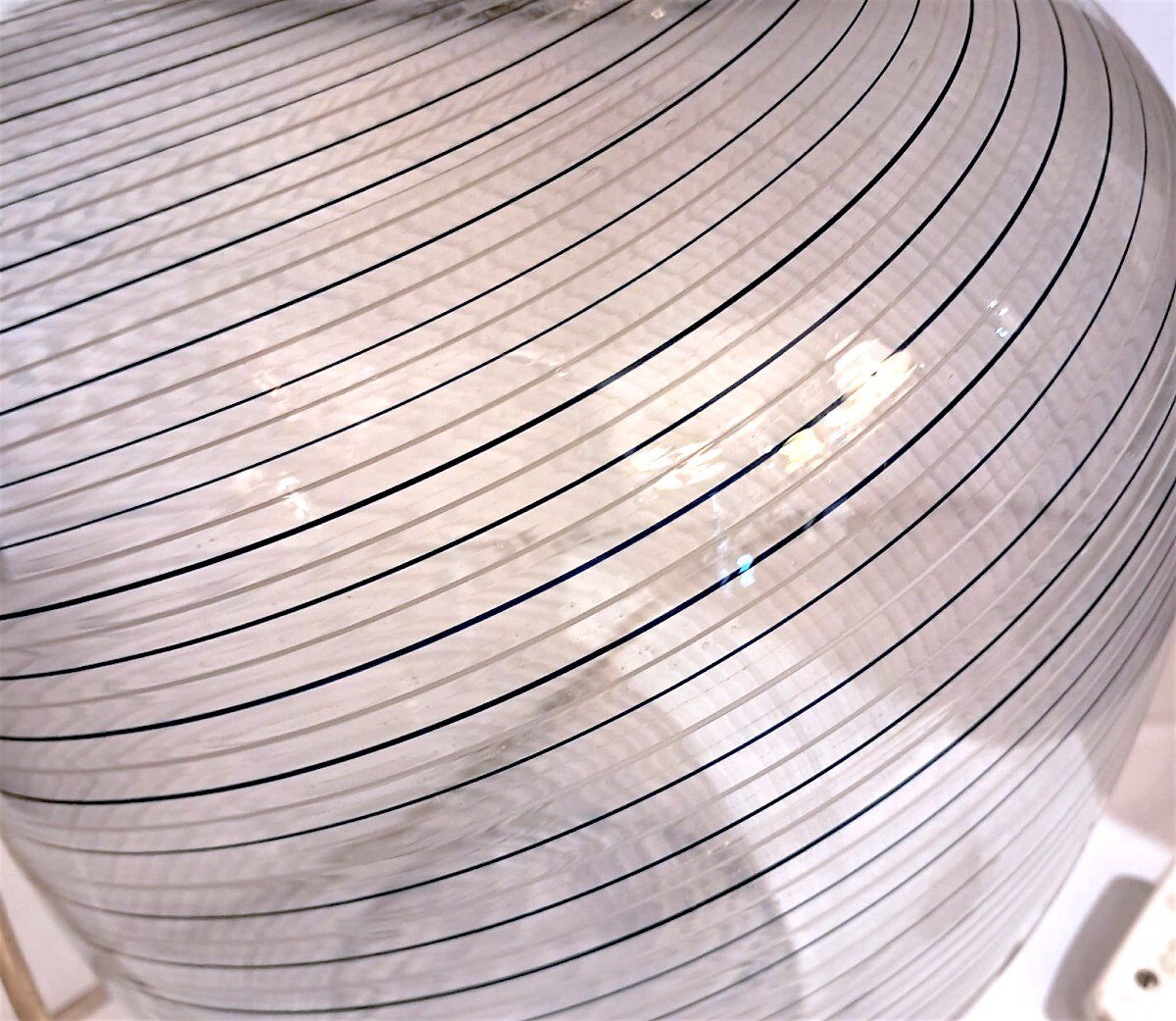 Fratelli Toso, Murano glass vase converted into a lamp, 20th century.