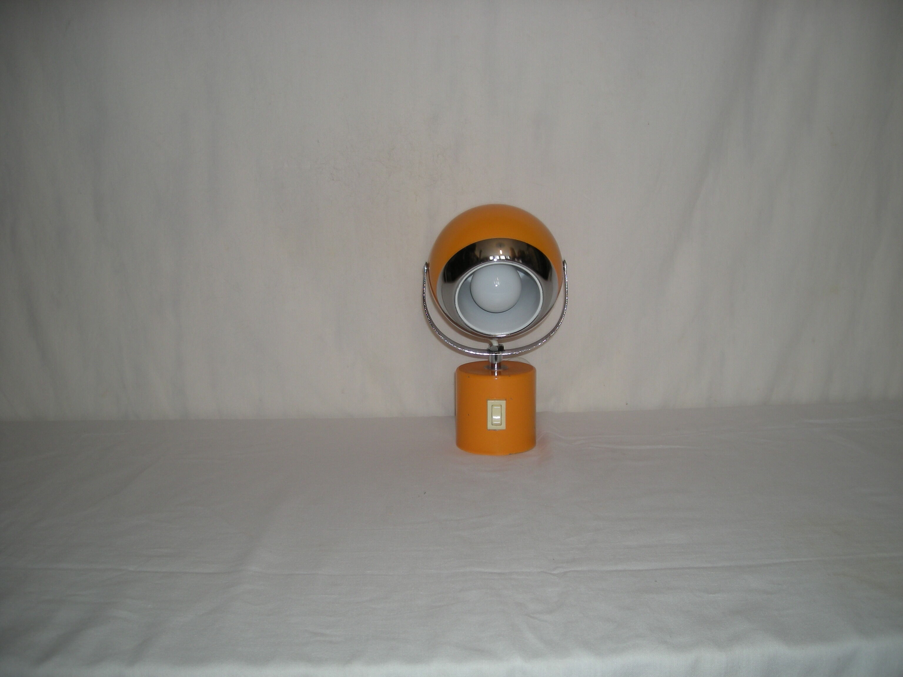 Eye ball lamp from the 60s 70s
