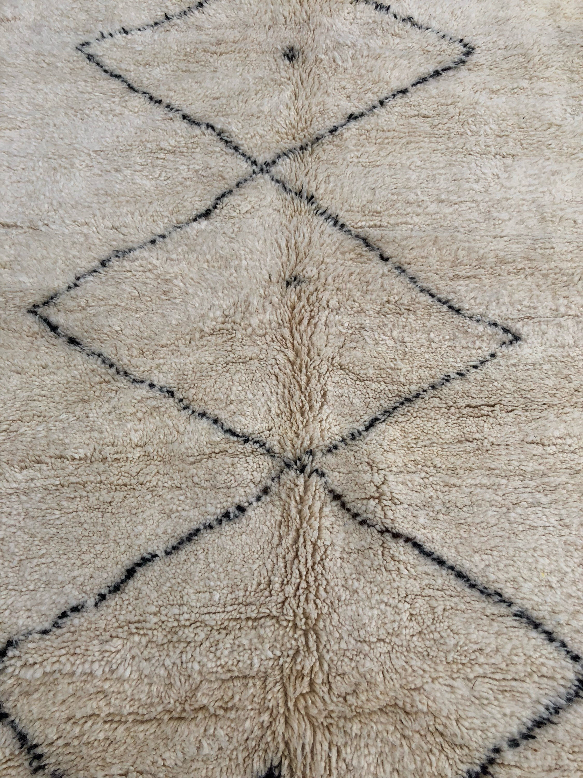Tapis beni ouarain berber 210x140 cm
