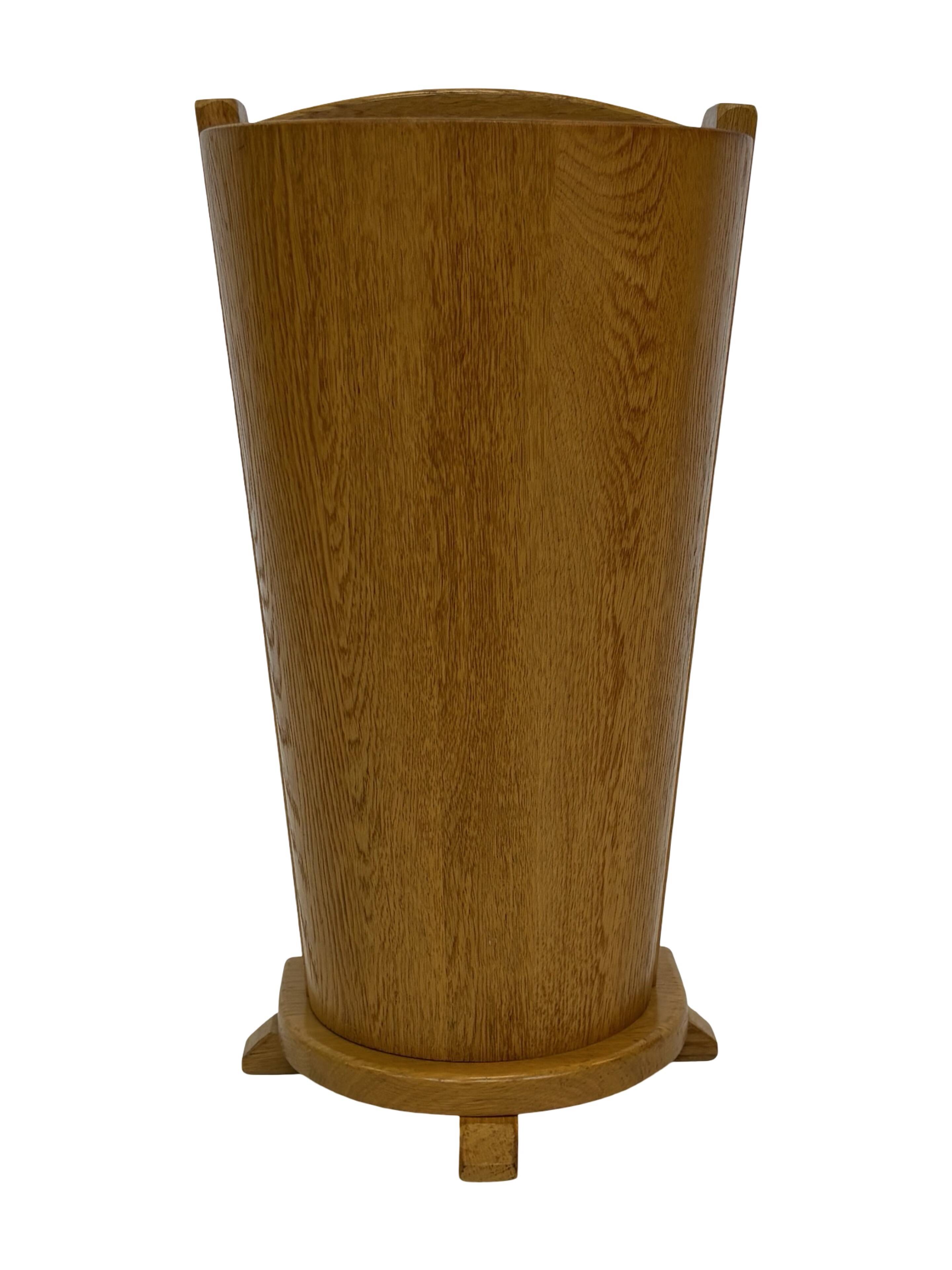 Porte-parapluie vintage en chêne, design de rangement minimaliste des années 60