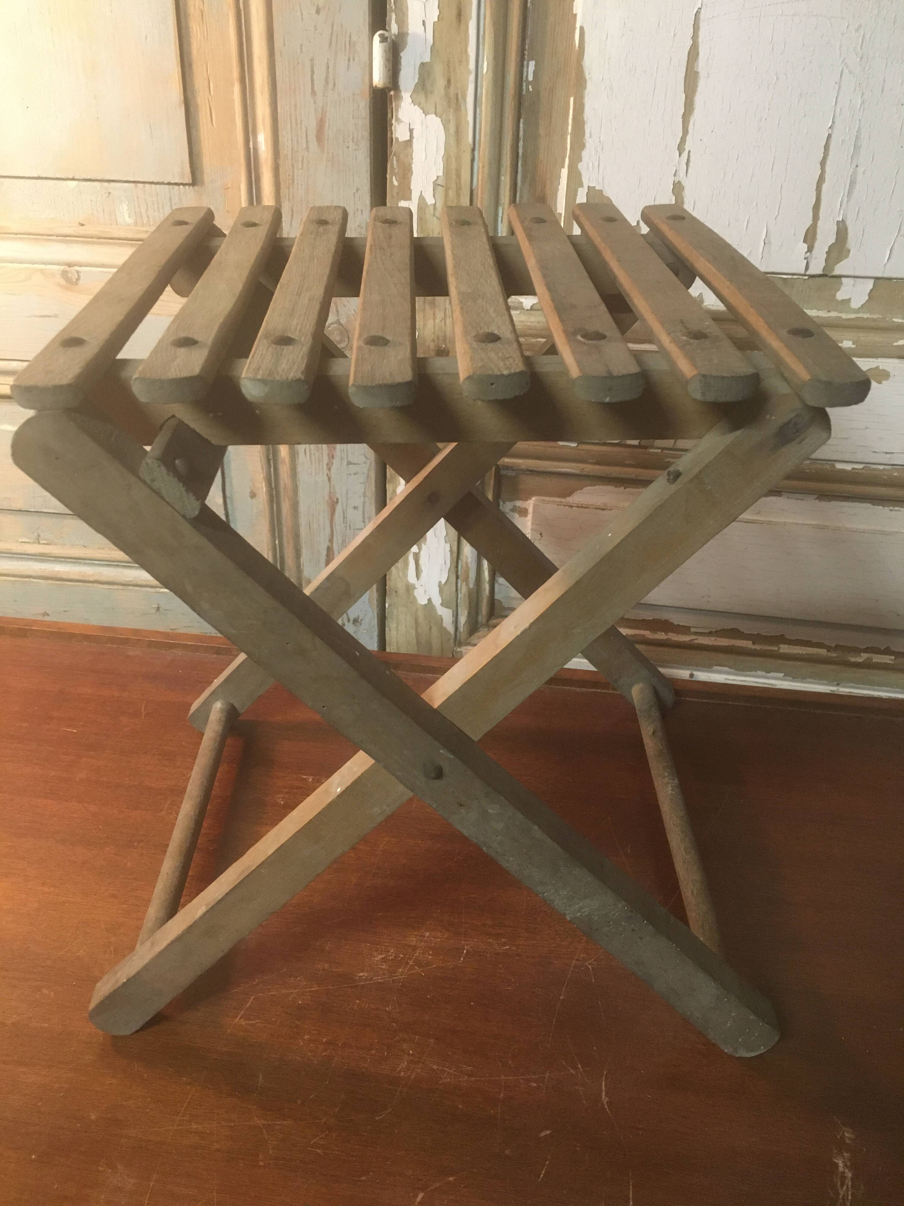 Folding stool from the 30s/40s