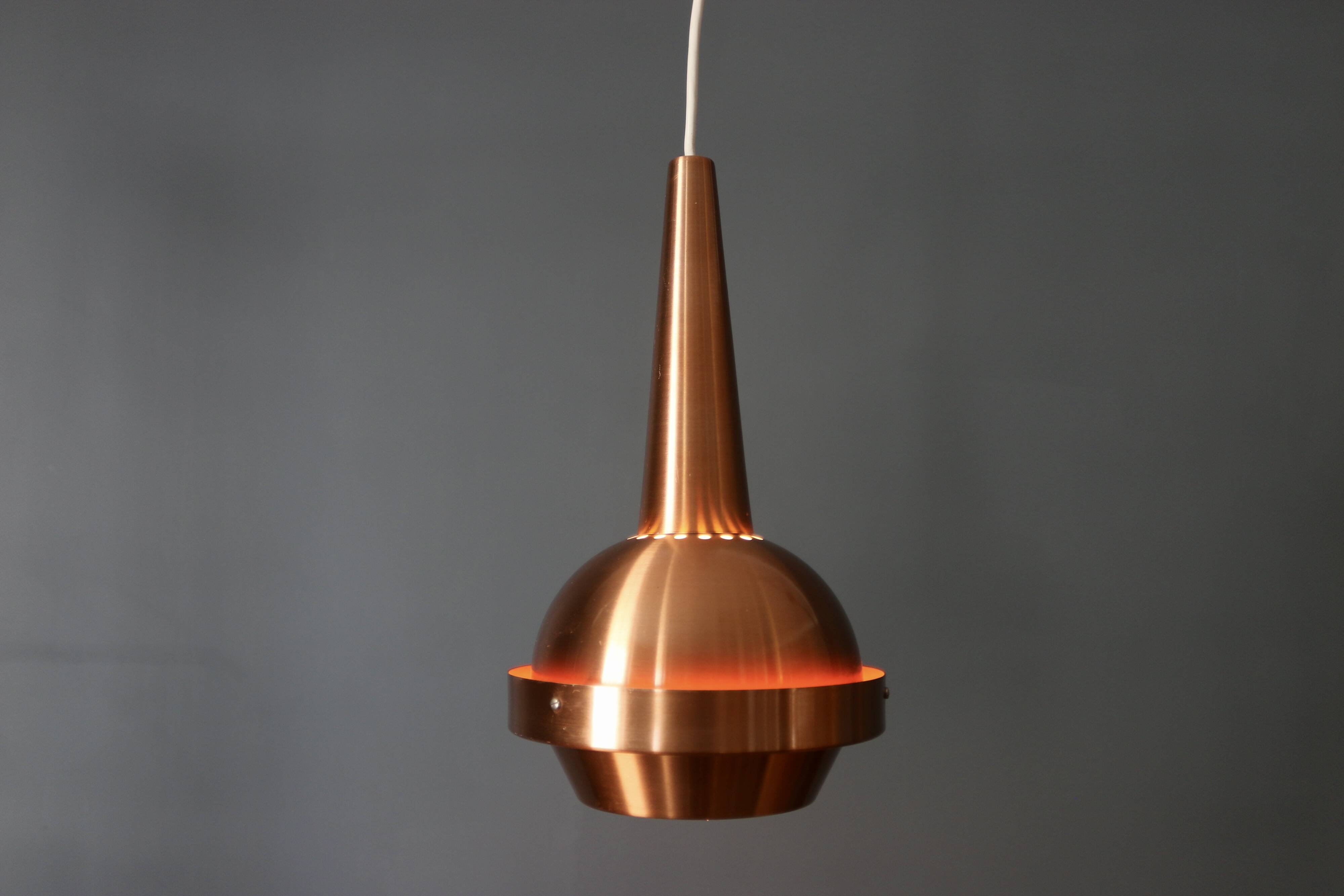 Suspension scandinave vintage laiton 1960