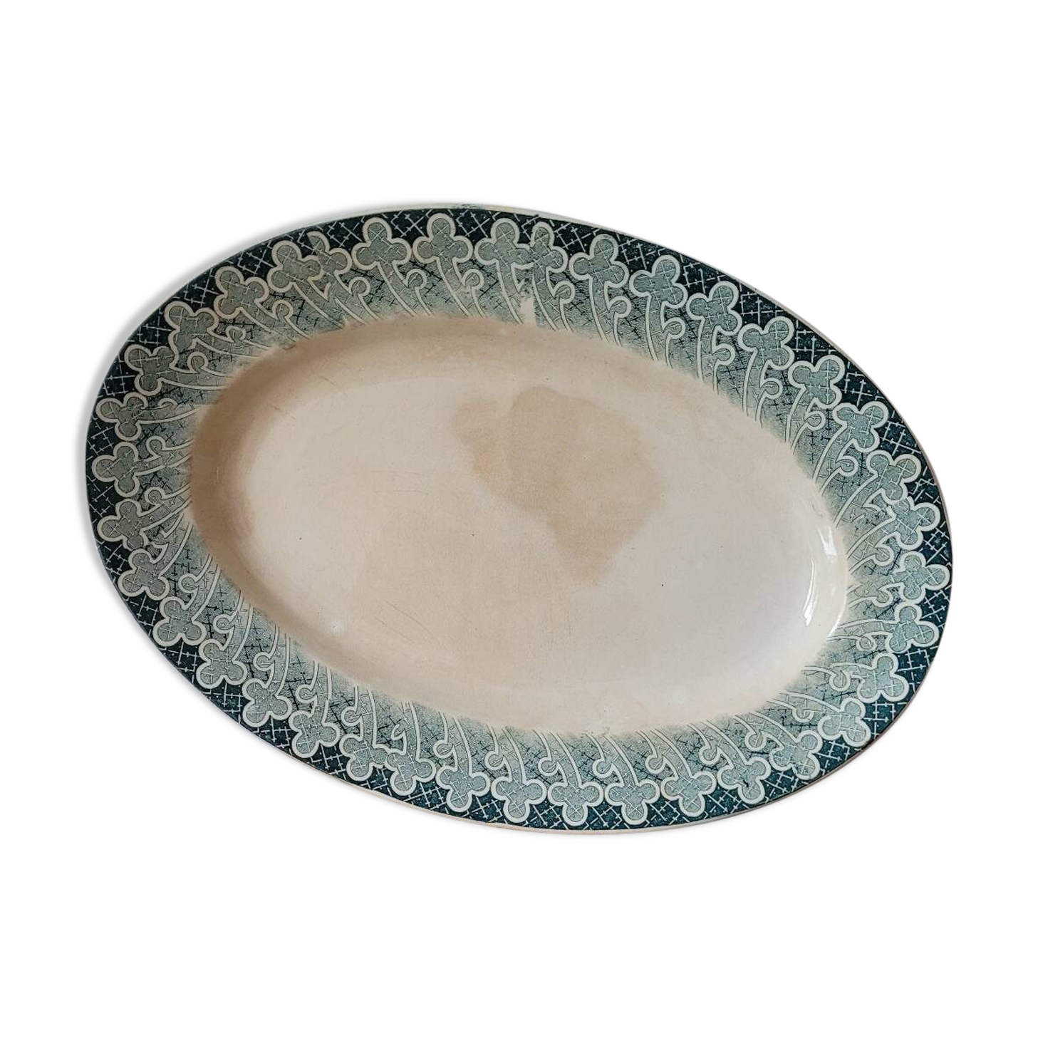 Long dish Richelieu Terre de fer