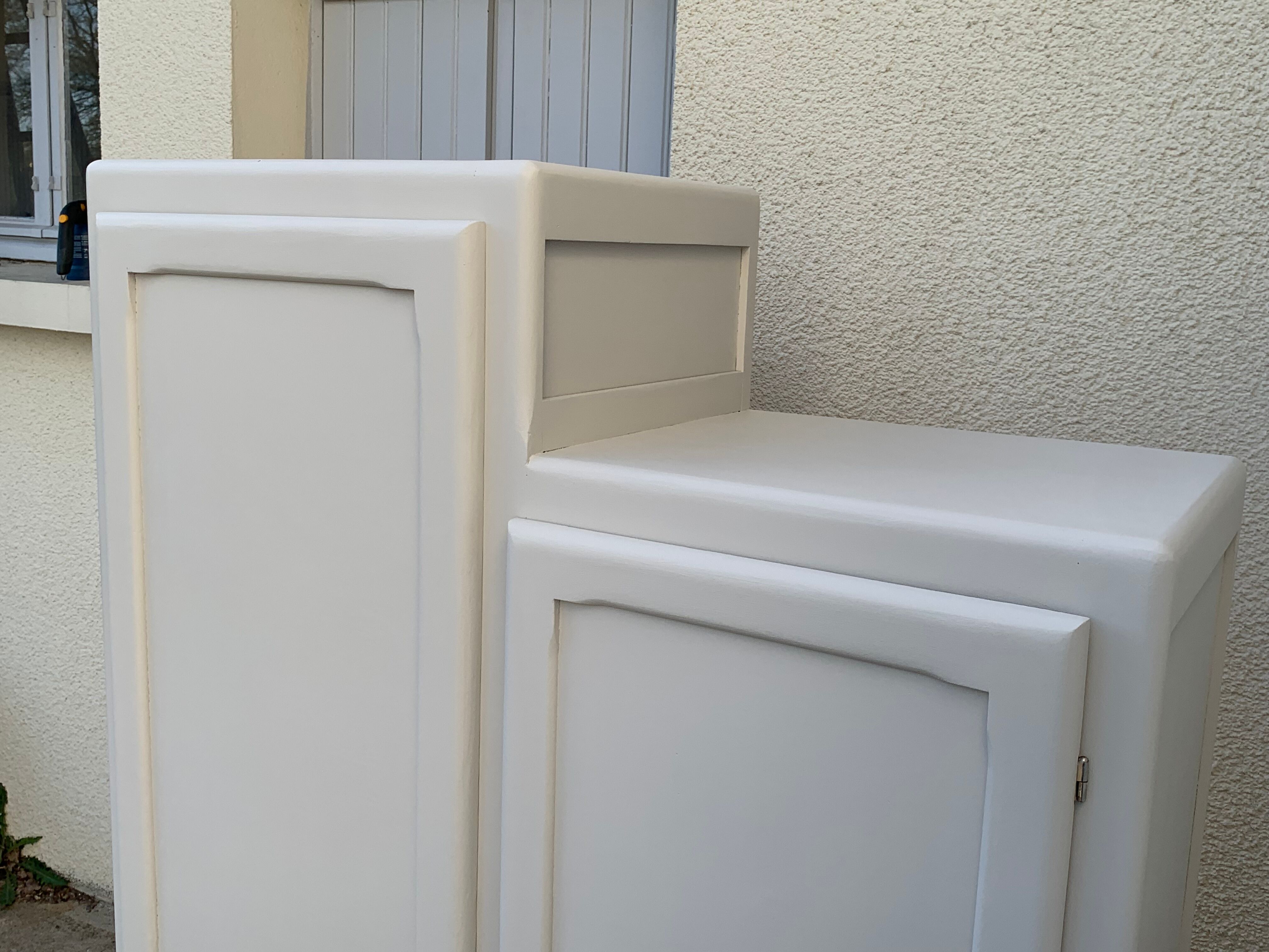 Asymmetrical Parisian wardrobe 1940