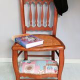 Chair prays to God ancient year