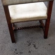 Vintage arm chair