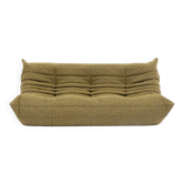 Canapé trois places Togo en bouclé olive par Michel Ducaroy pour Ligne Roset