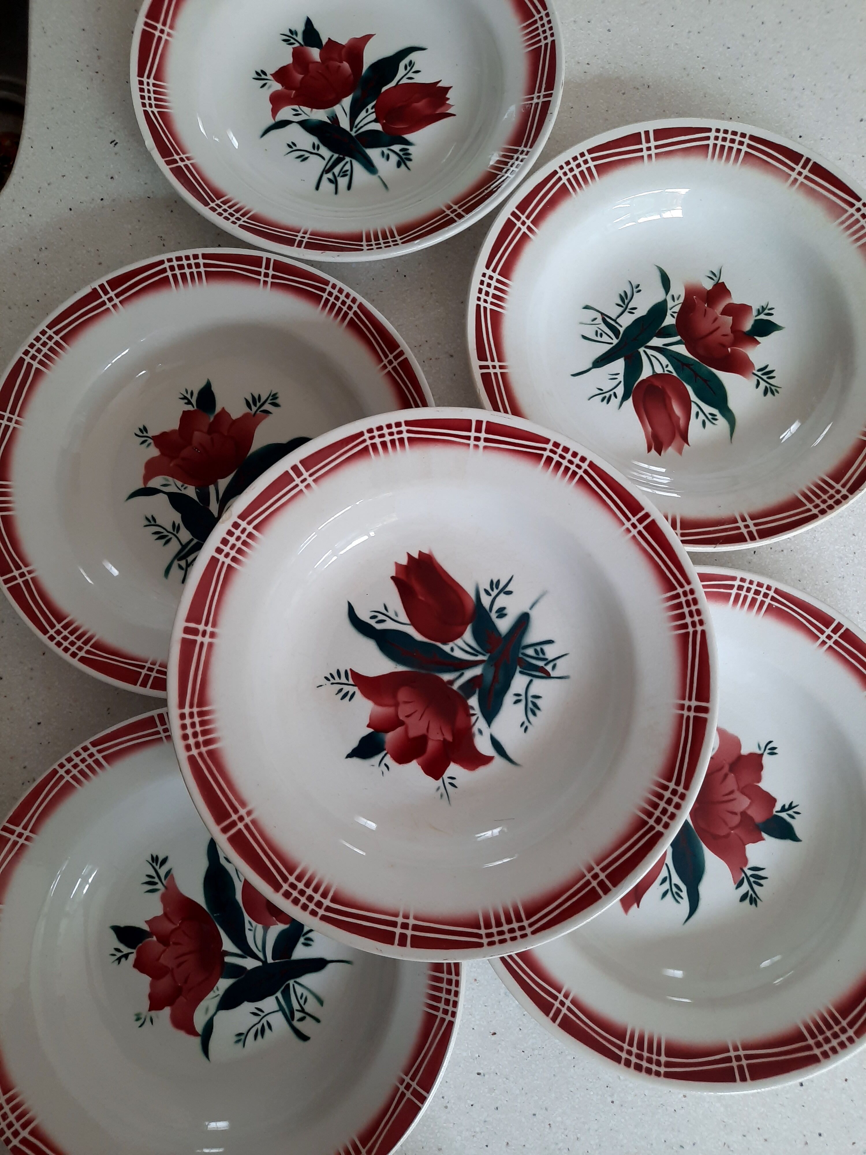 Vintage hollow plates