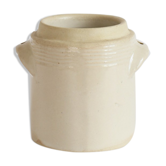 Sandstone pot