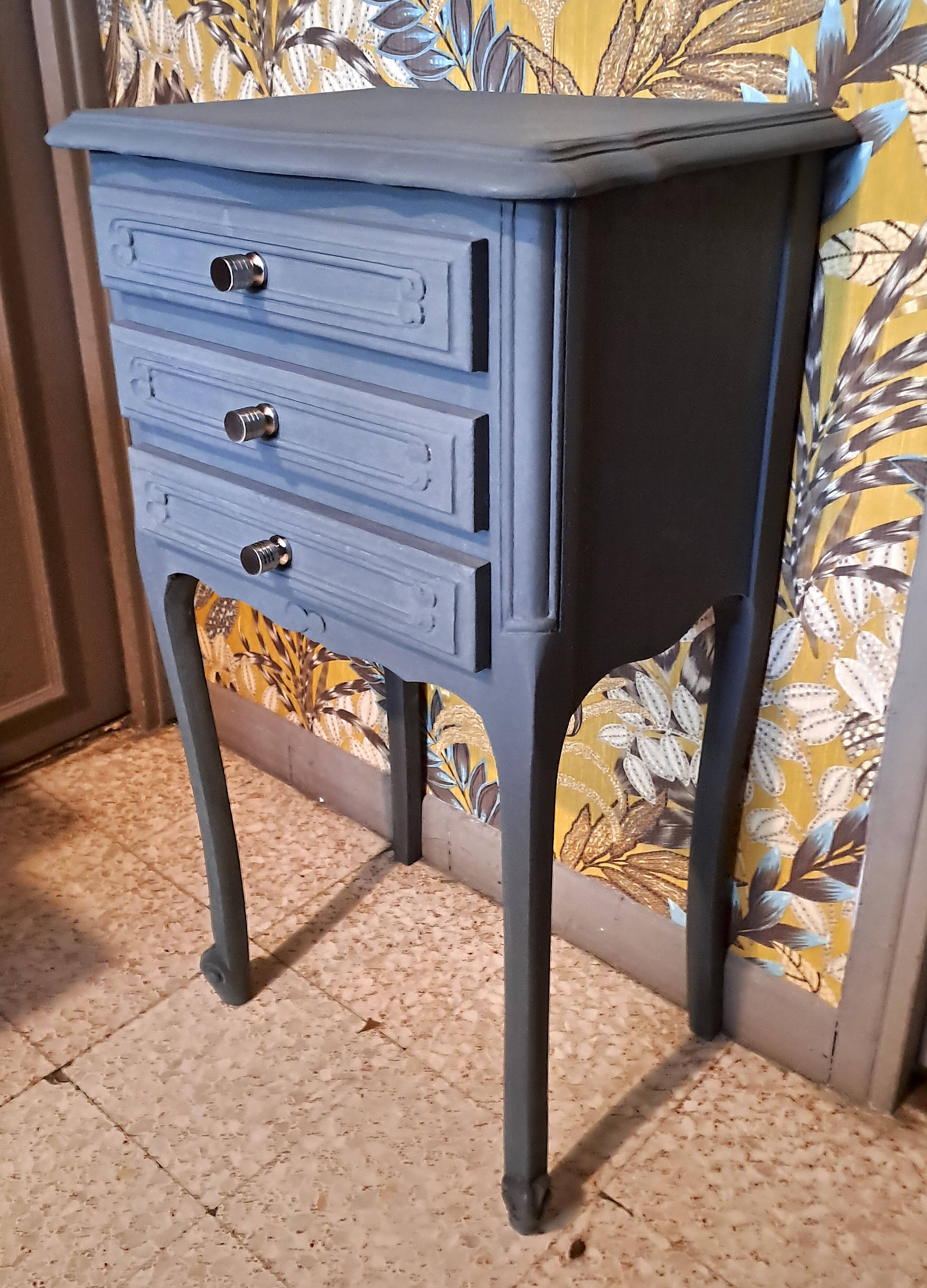 1950 bedside table in painted wood, trench grey color, renovated, 3 drawers