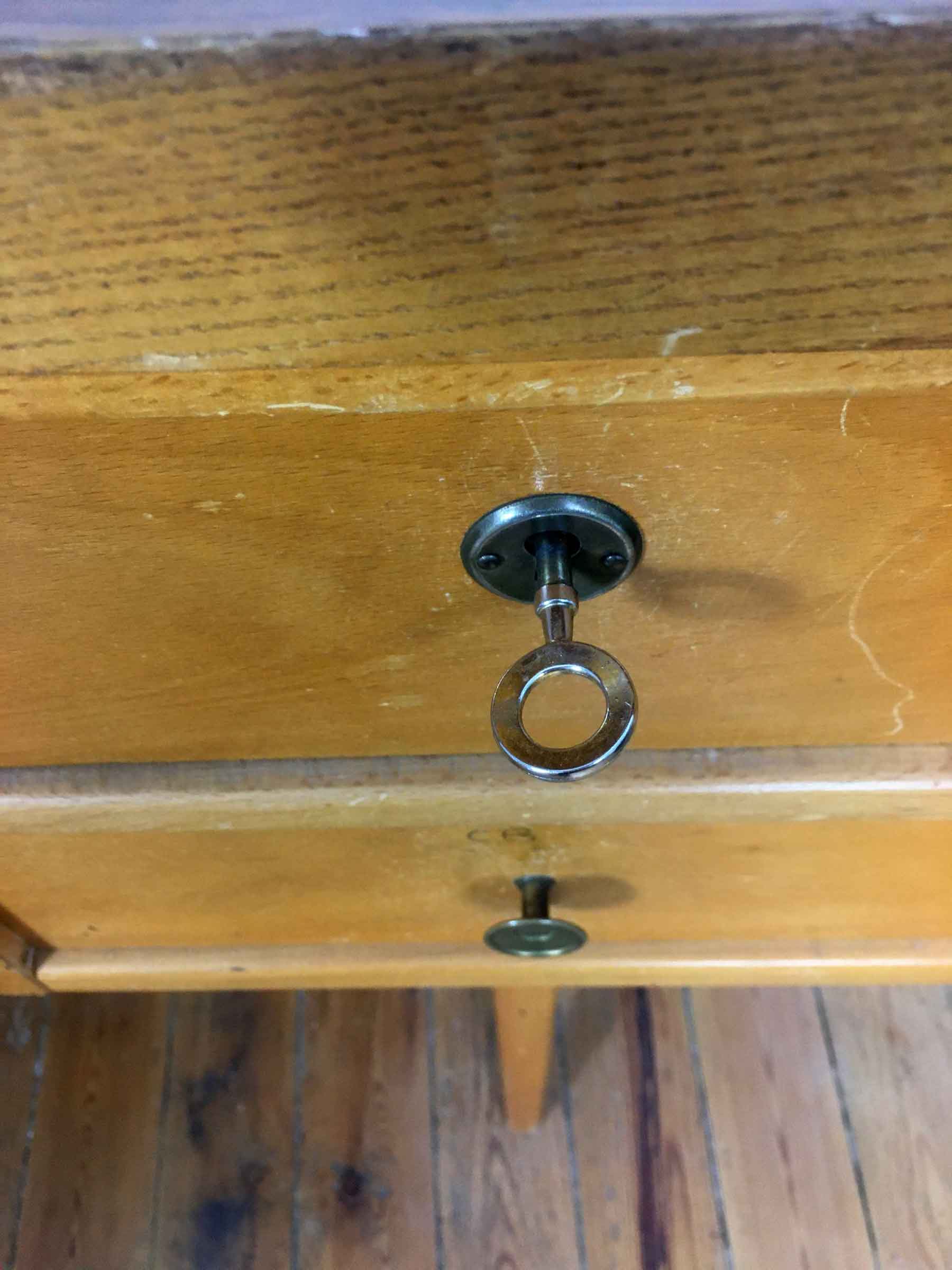 Vintage desk Ekawerk