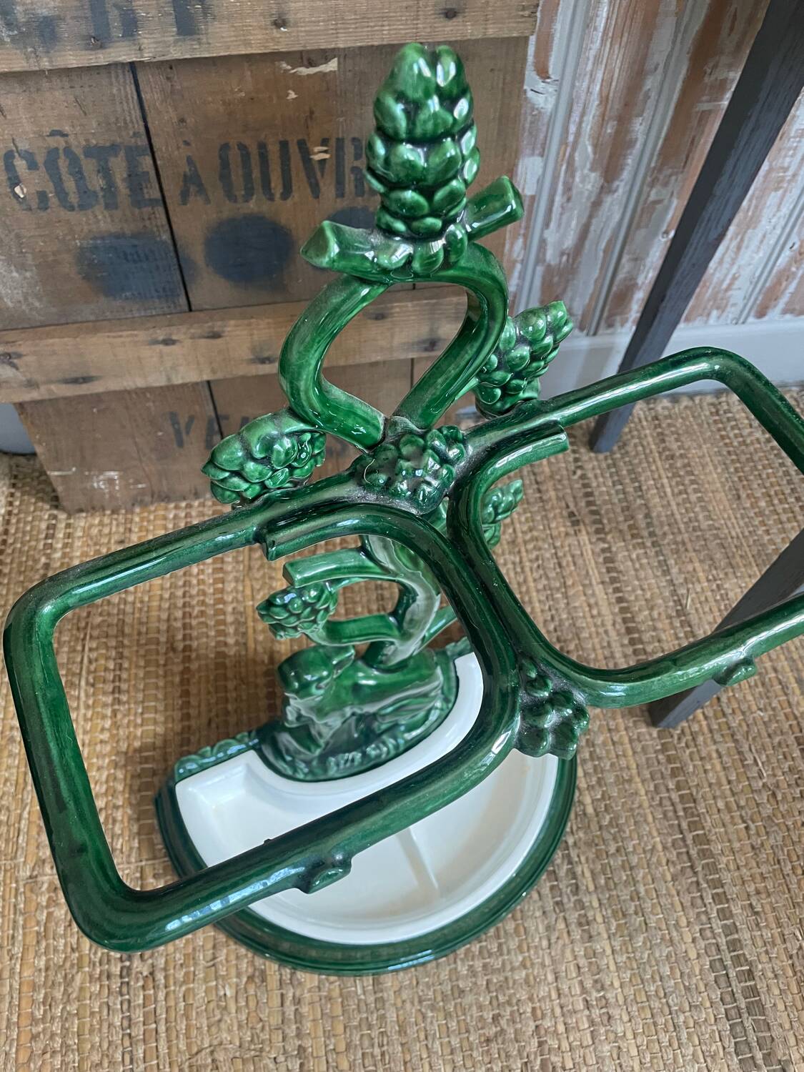 Art Nouveau umbrella stand