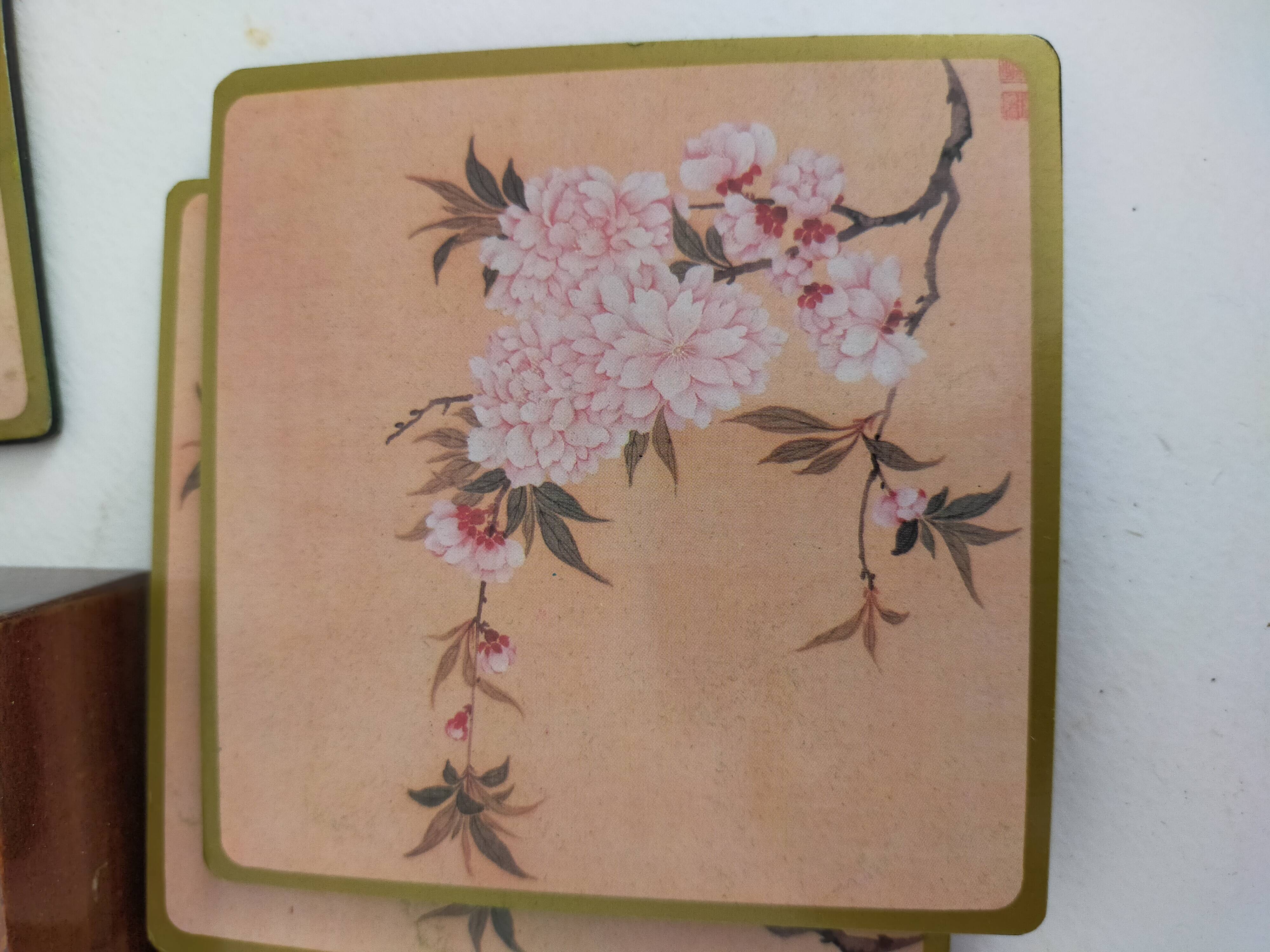 Asian wooden coaster in box