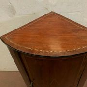 Louis XVI style notch Coin Marquetry 19th century star