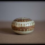 Ensemble de 3 vases céramique, vase boule et vase forme oursin, vase signé, collection,