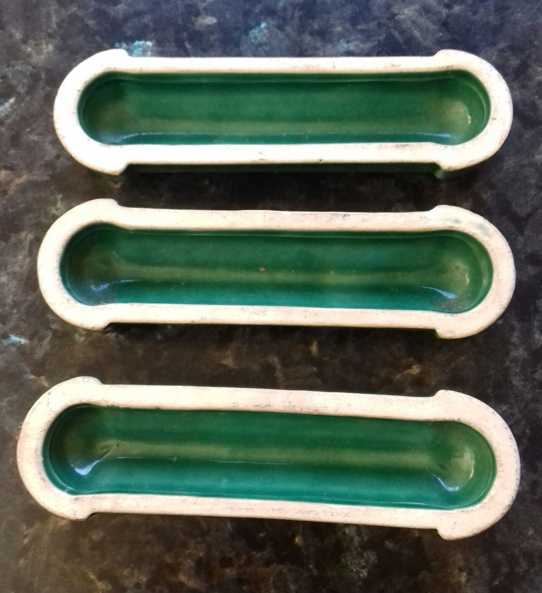 Set of sub-bottles and knife holder