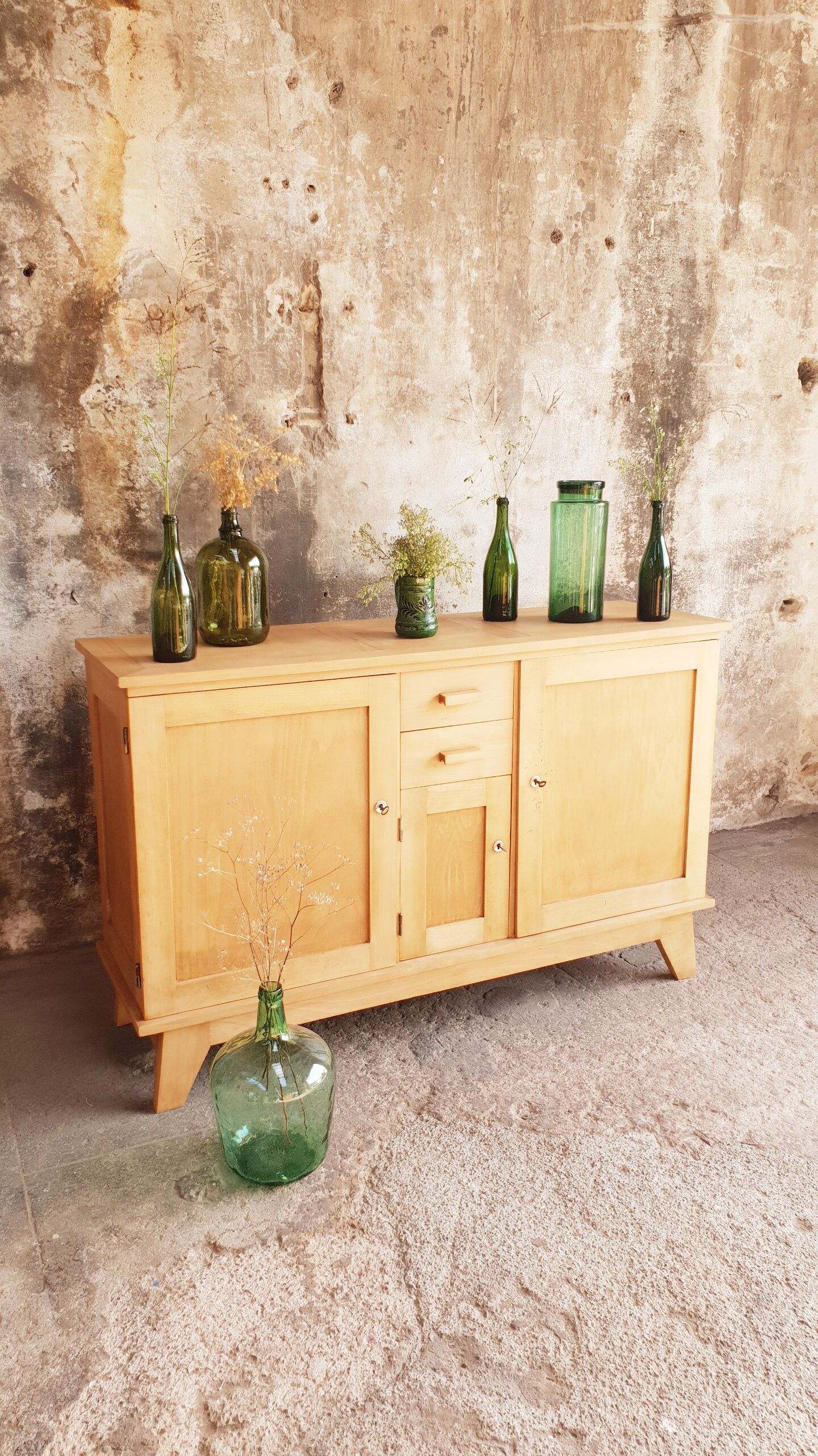 Vintage sideboard