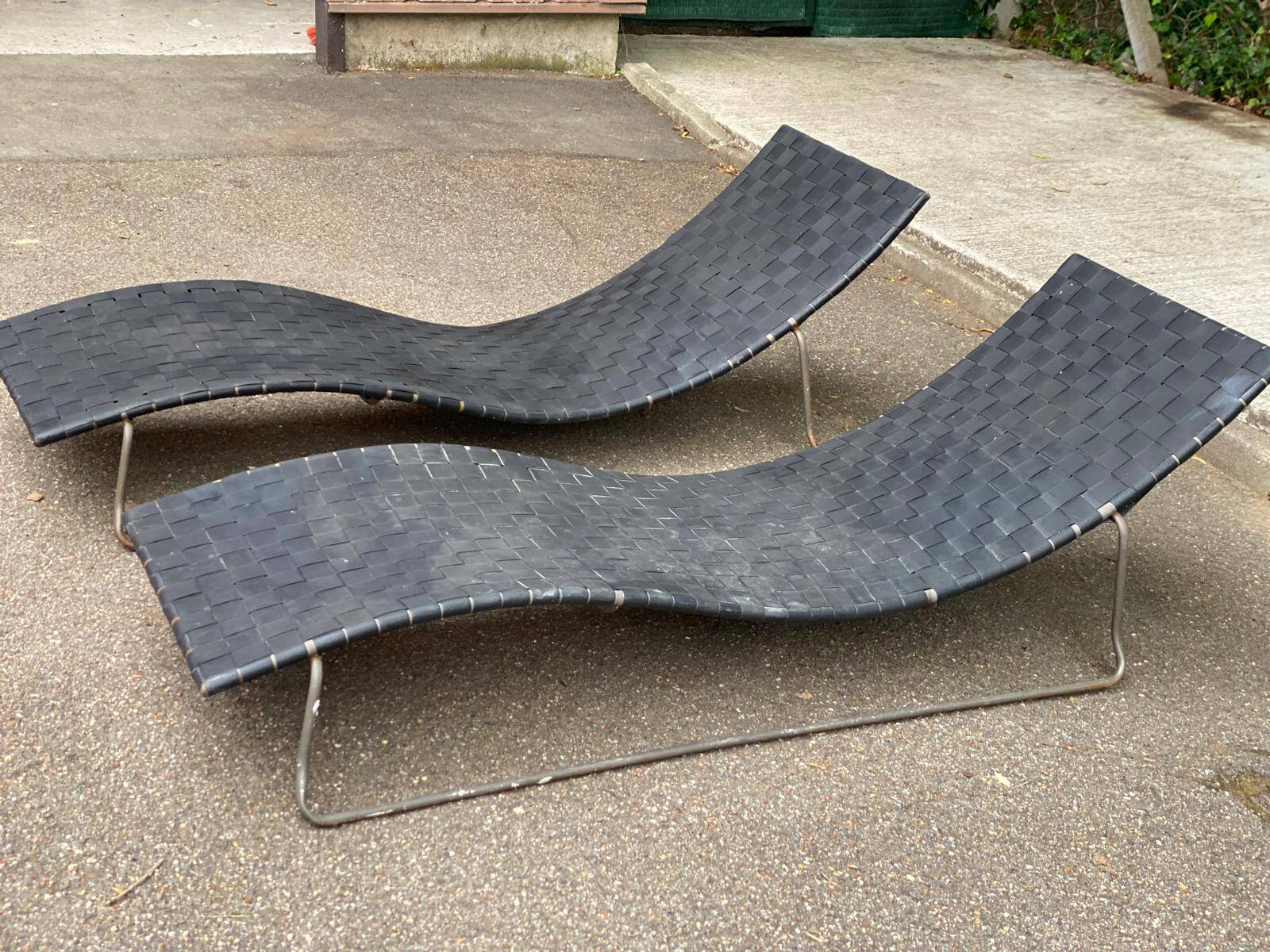2 vinyl garden loungers from the 1960s