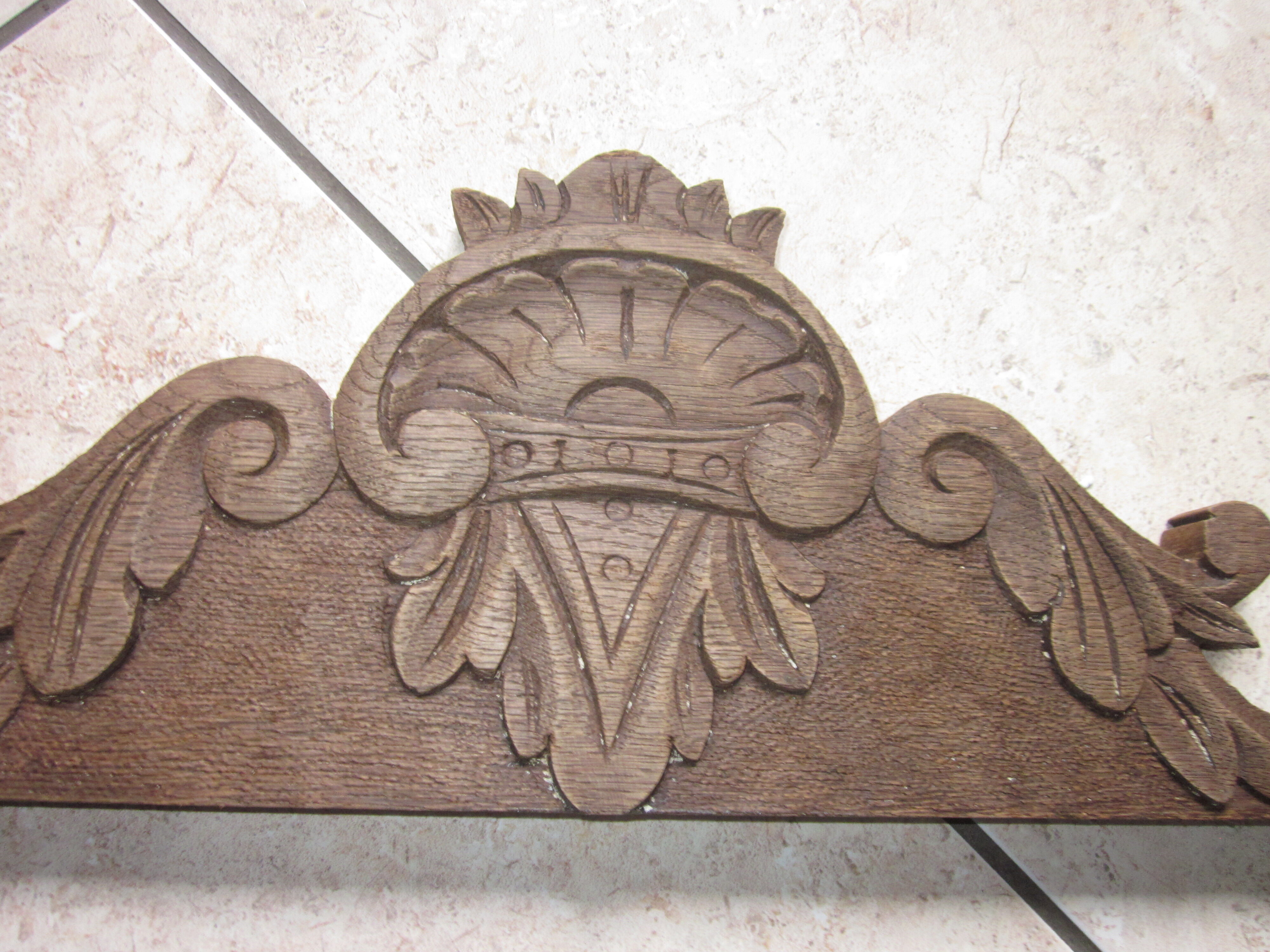 Old pediment in chene