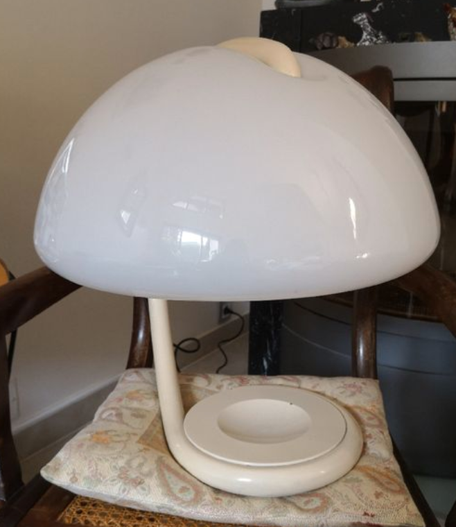 Table lamp Serpente by Elio Martinelli ed. Martinelli Luce white 60s