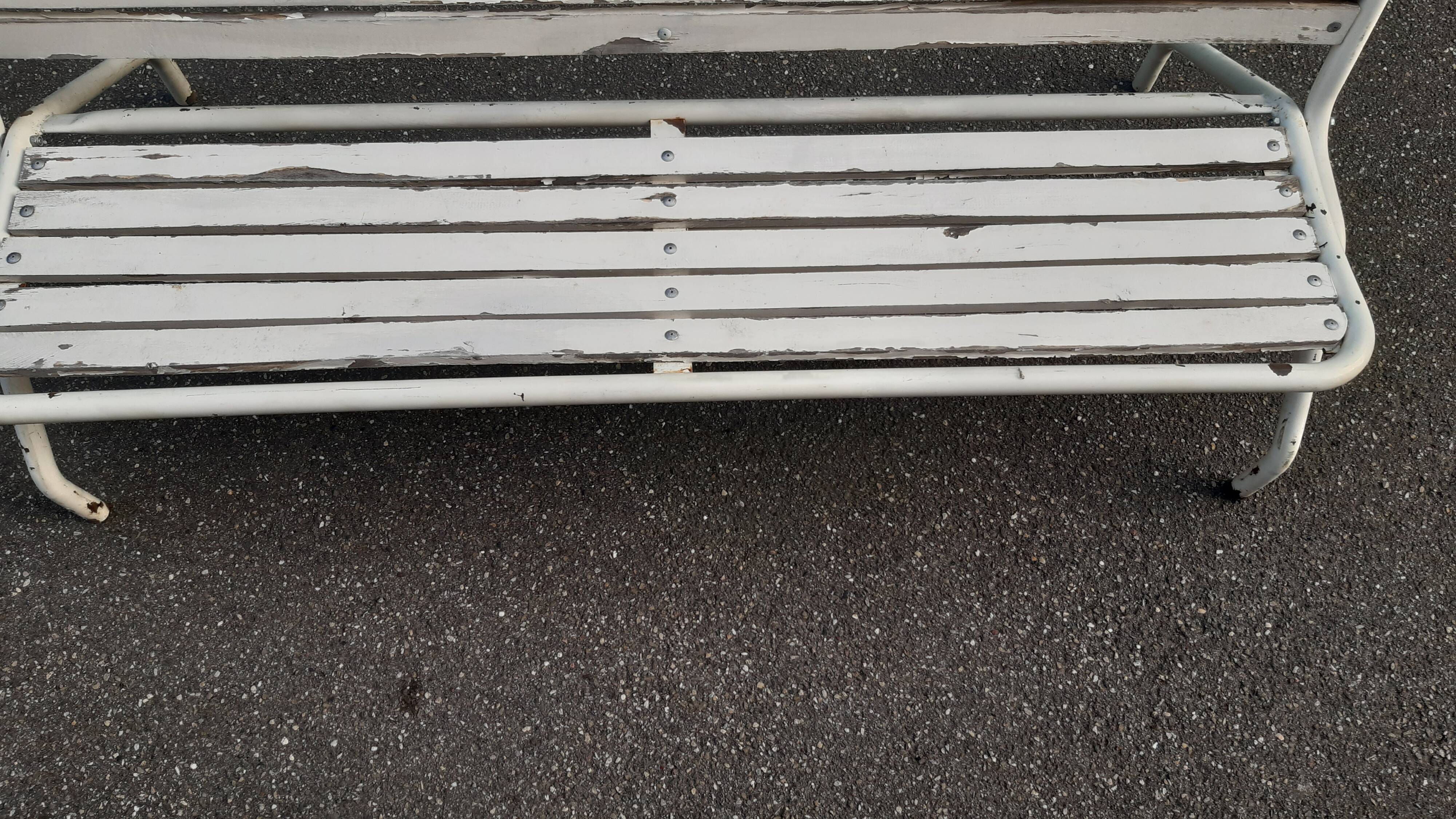 Foldable vintage garden bench