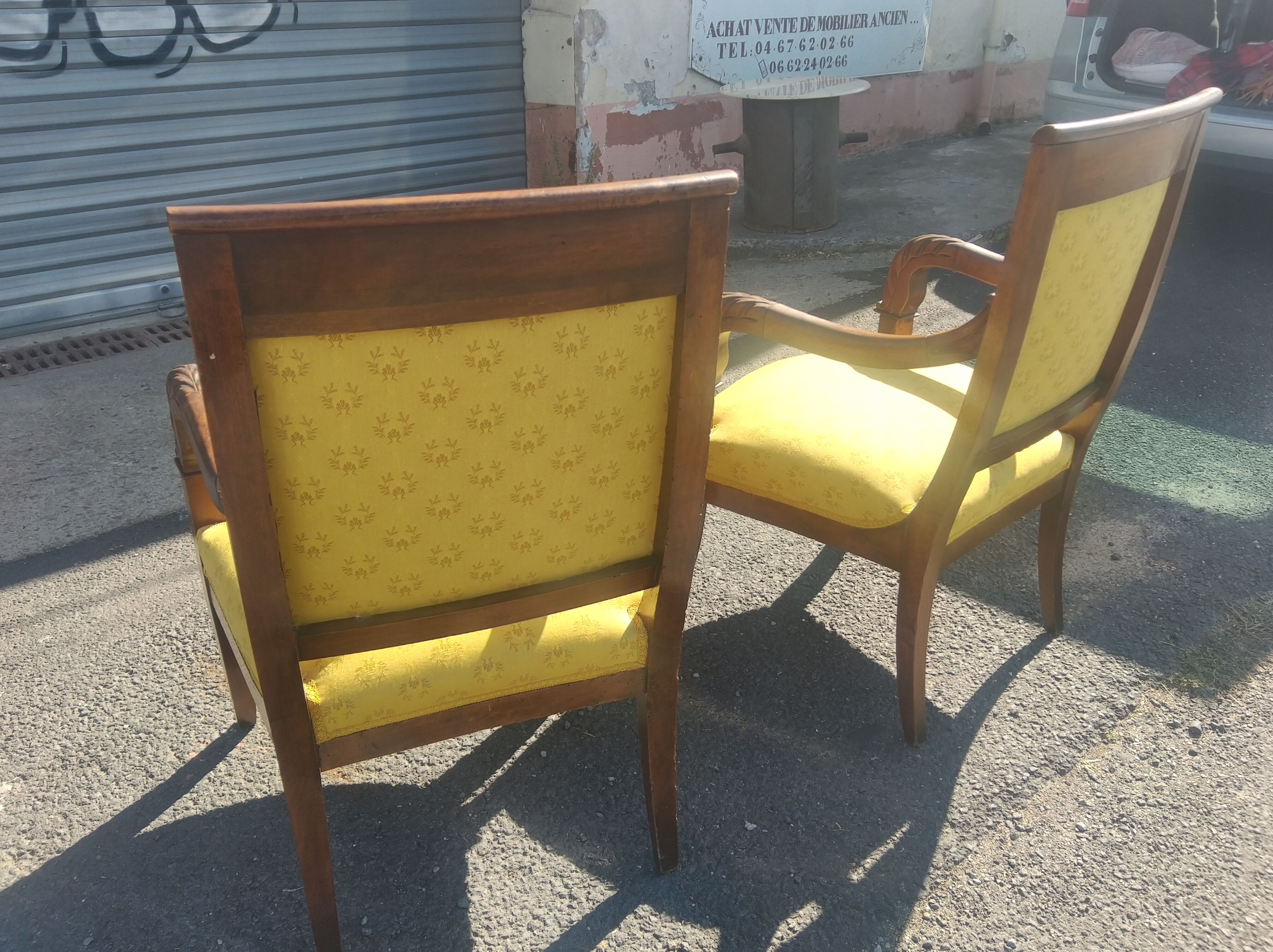 Pair of consulate era chairs in walnut
