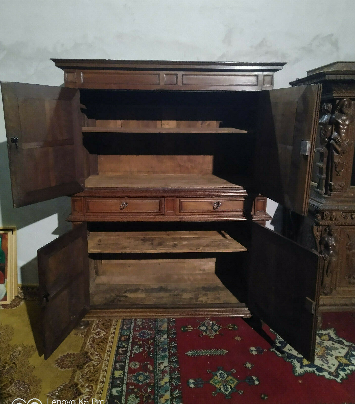 Buffet walnut period Louis XIII