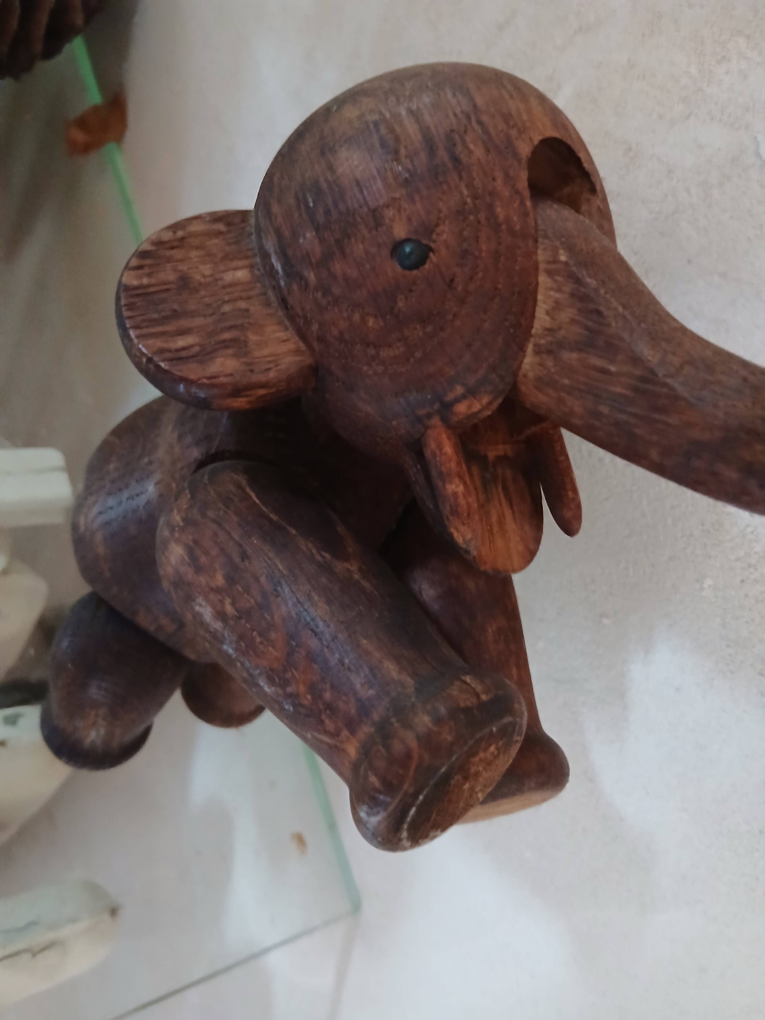 Elephant Kay Bojesen chêne années 50