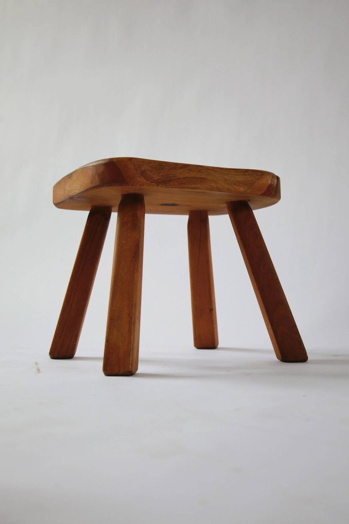 Set of two vintage handcrafted stools, Atelier André Smalle, Belgium.