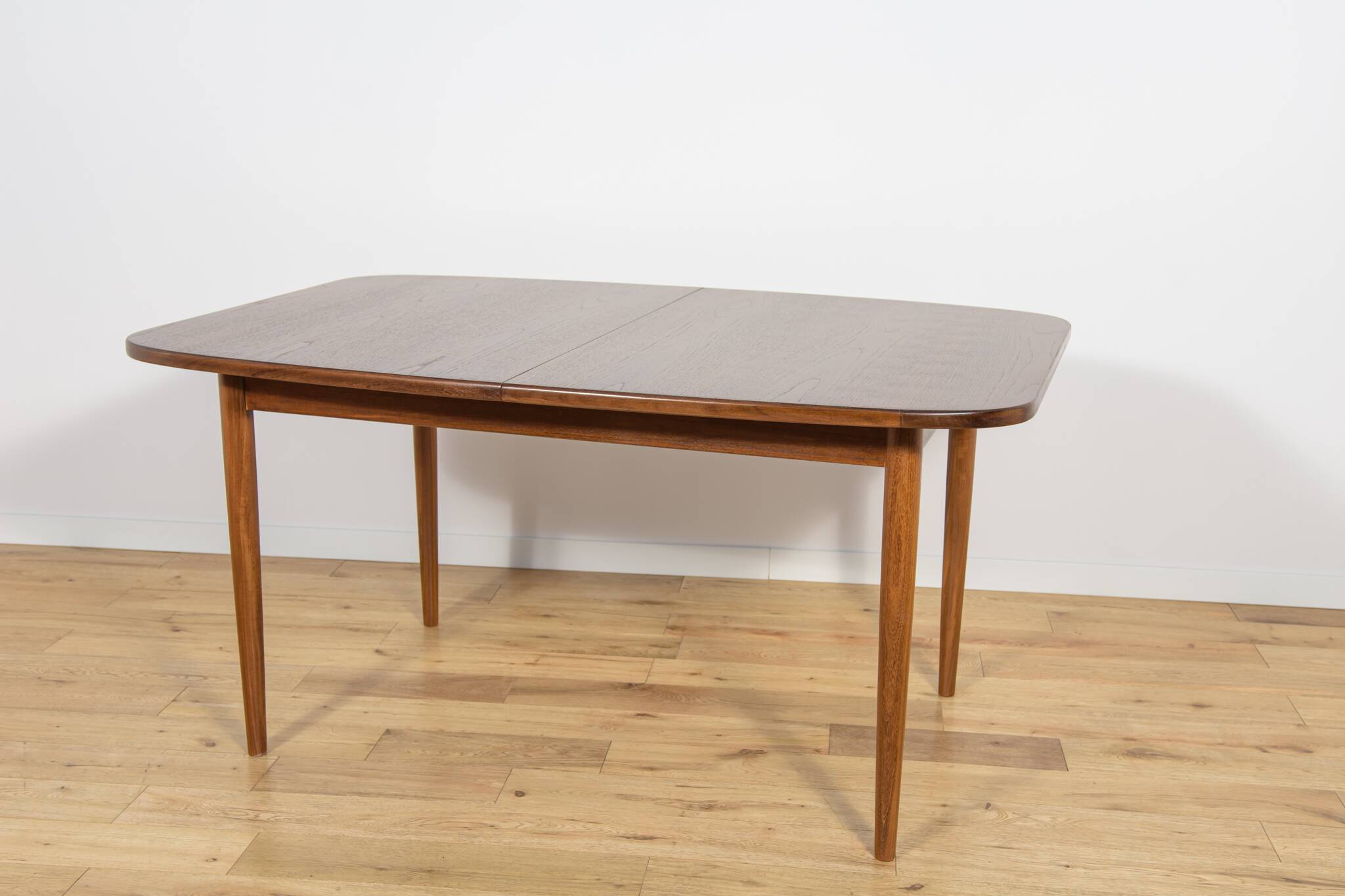 Mid-century modern teak extendable dining table from G-Plan, United Kingdom, 1960s