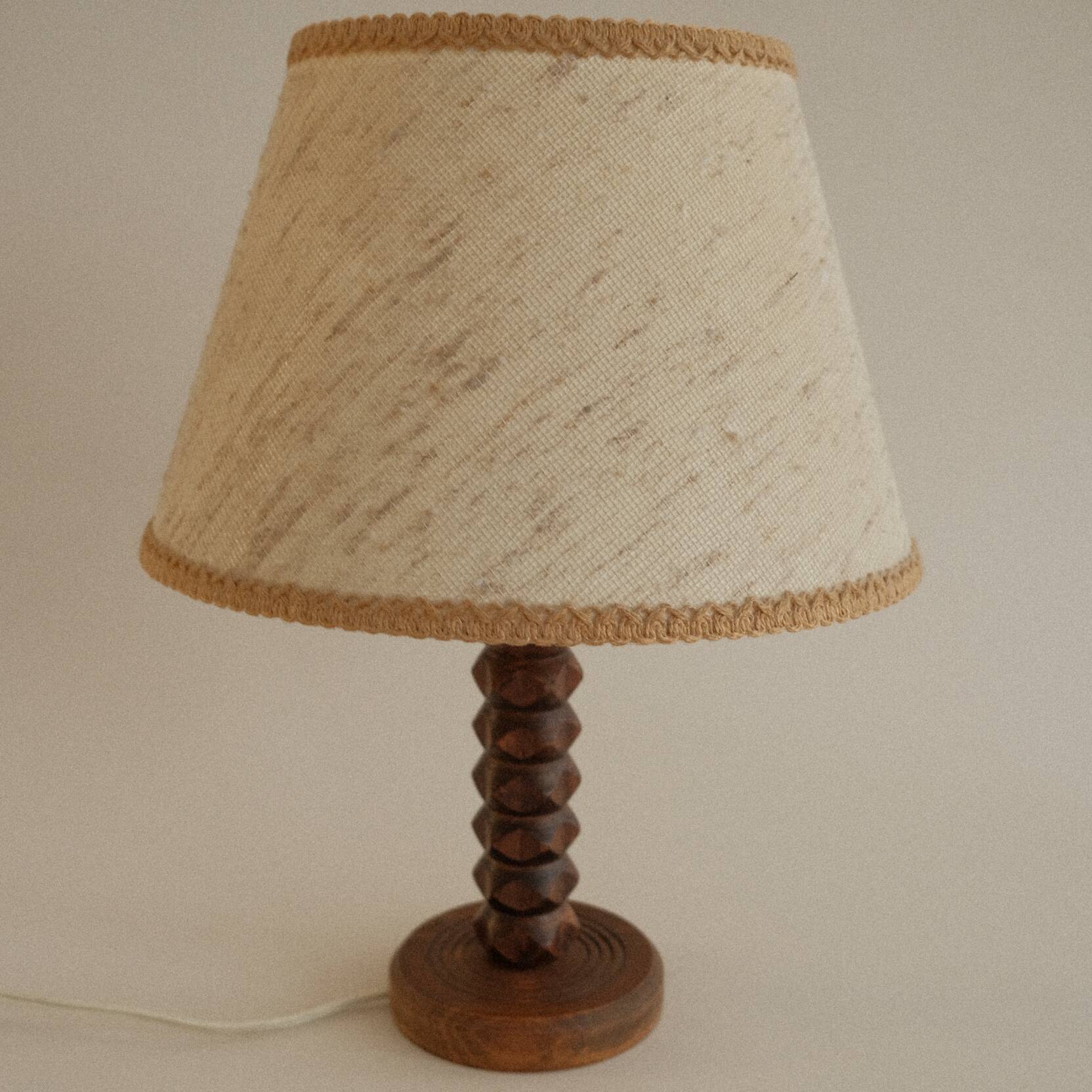 Lampe en bois
