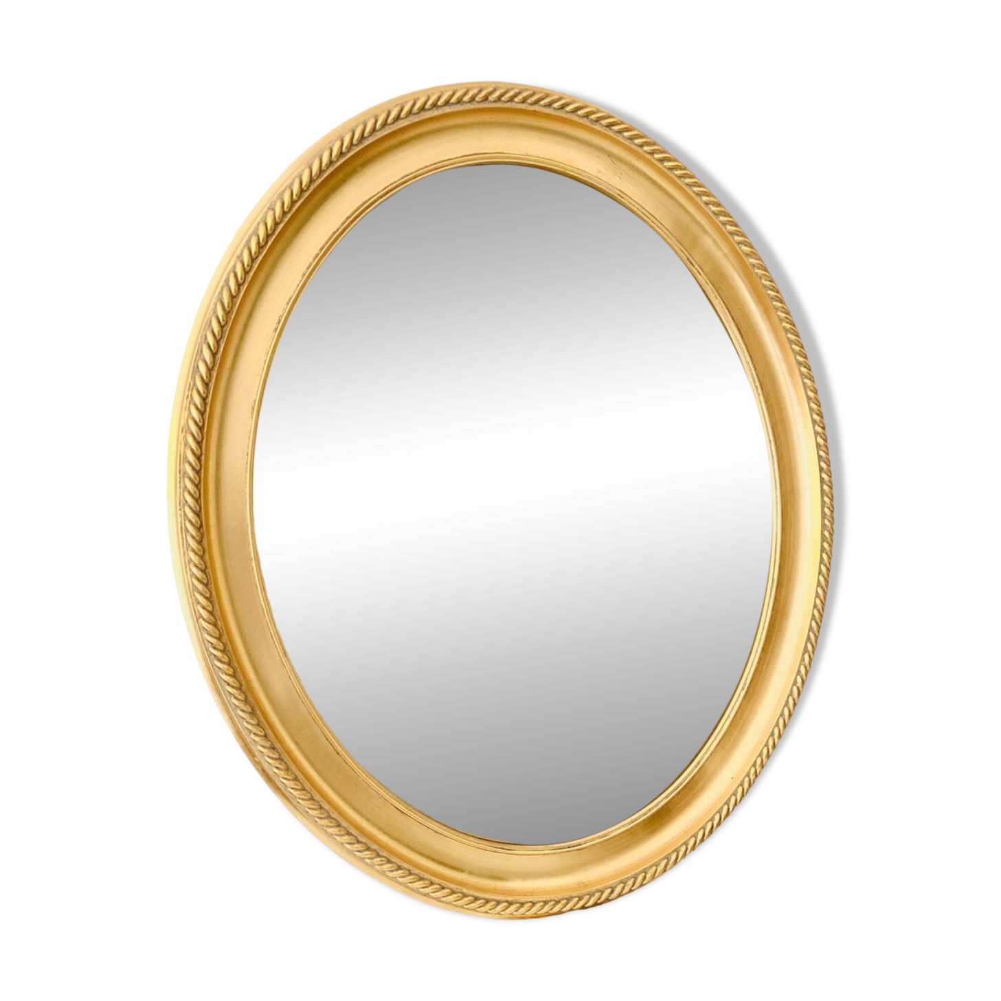 Oval wall mirror in gilded wood