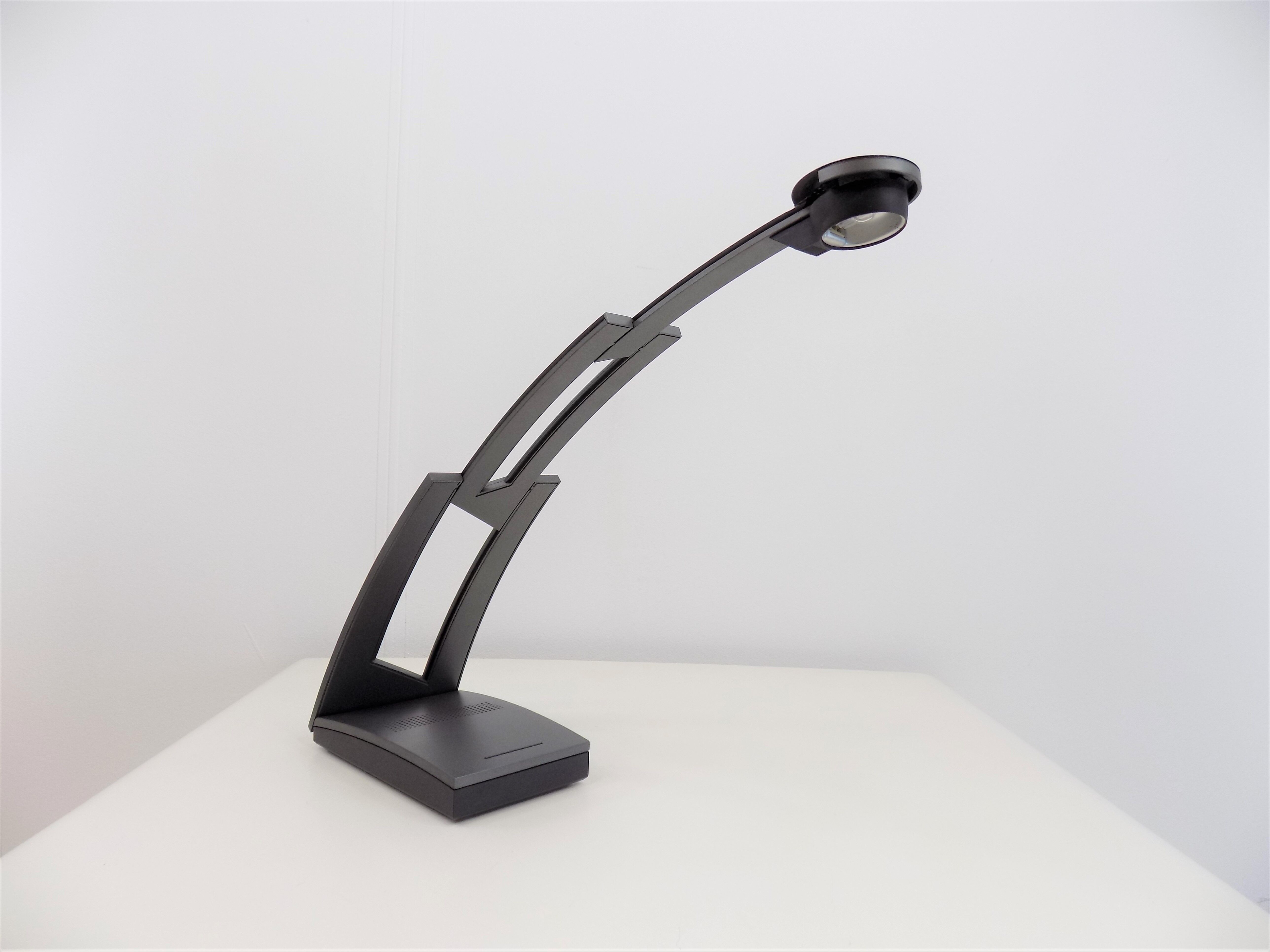 Lampe de table star trek par f.a. porsche