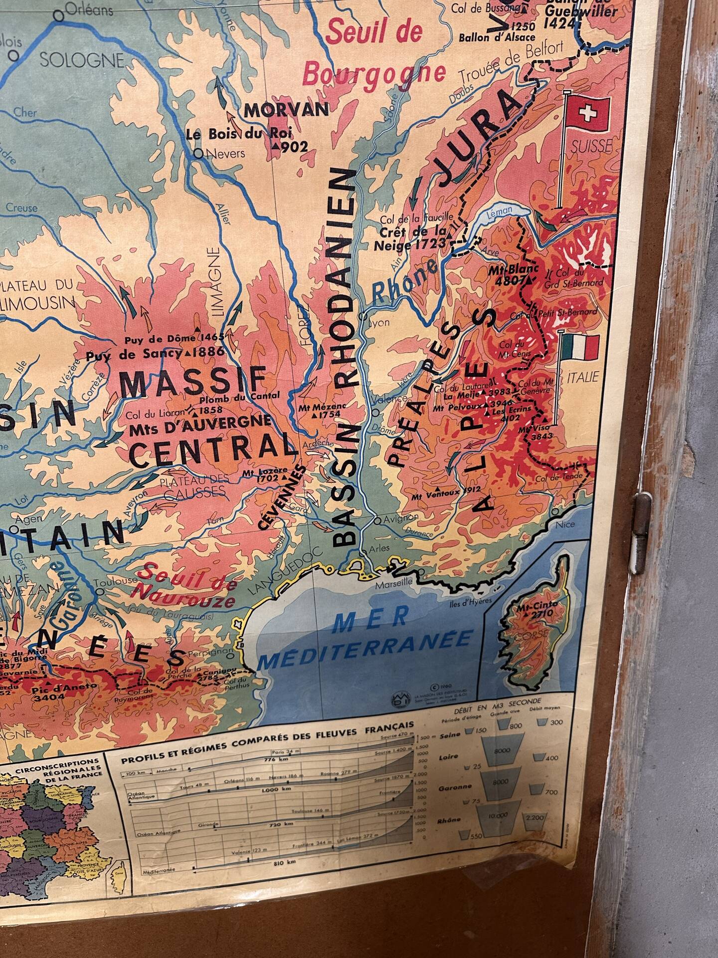 Grande carte d’école vintage