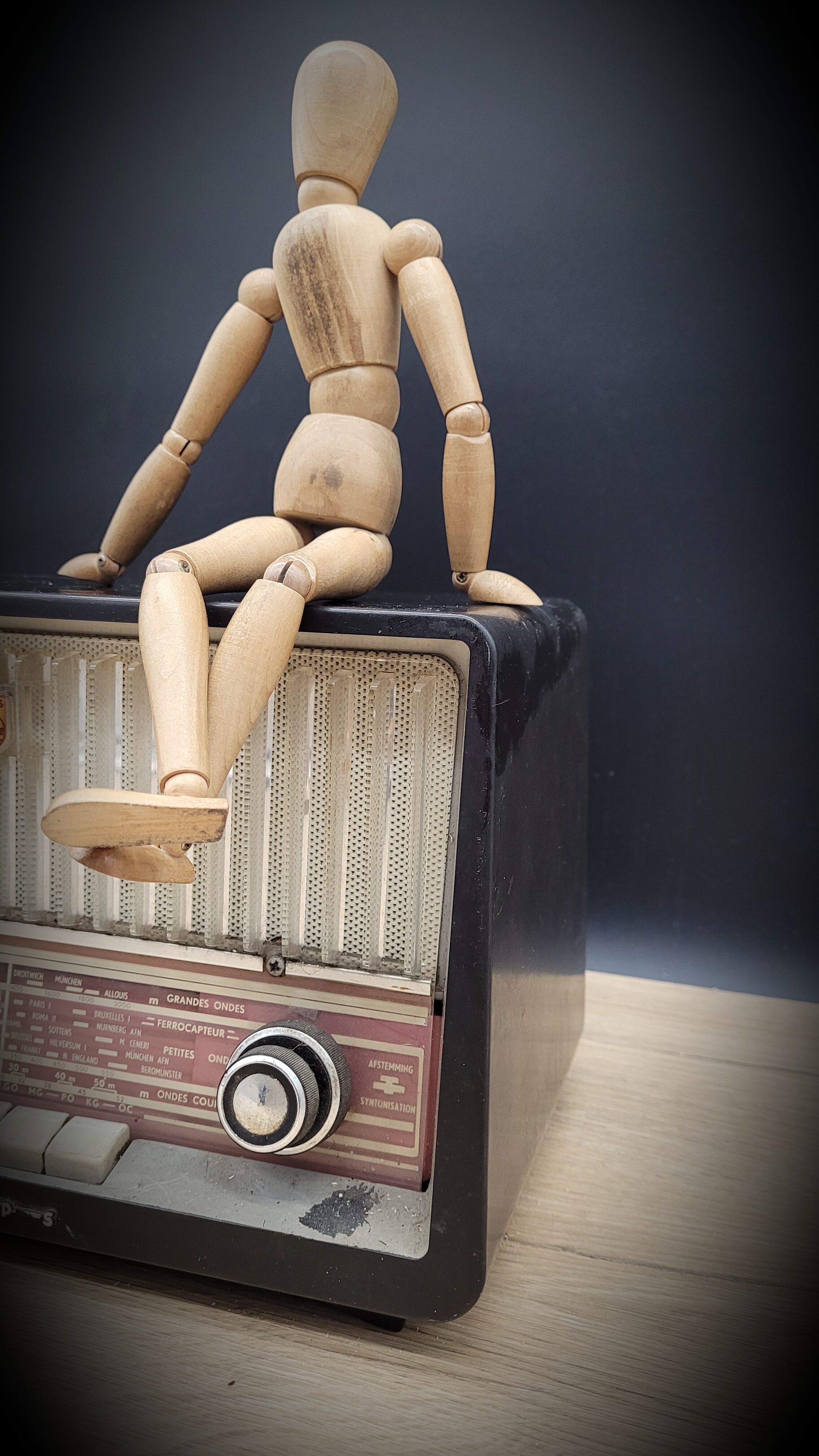 Radio Philips bakelite