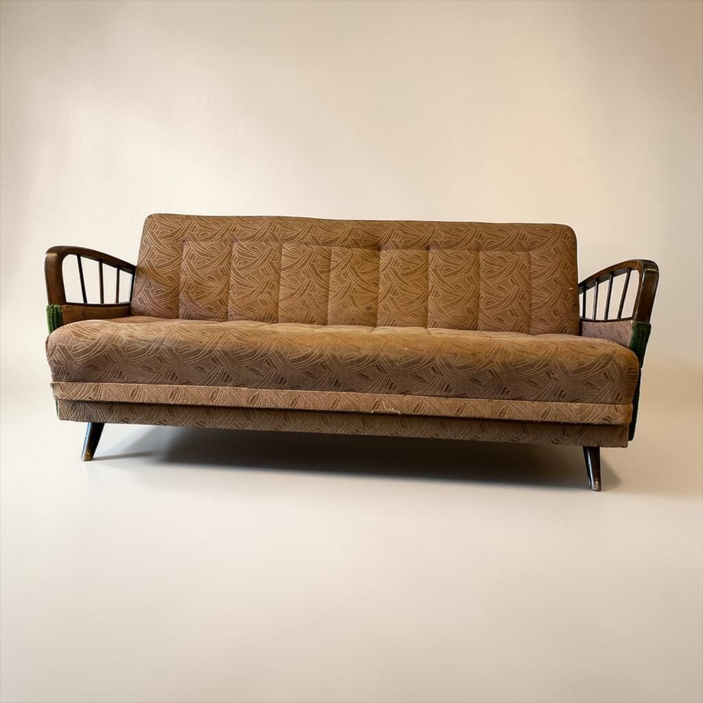 Vintage green beige sofa / sofa bed / armchair