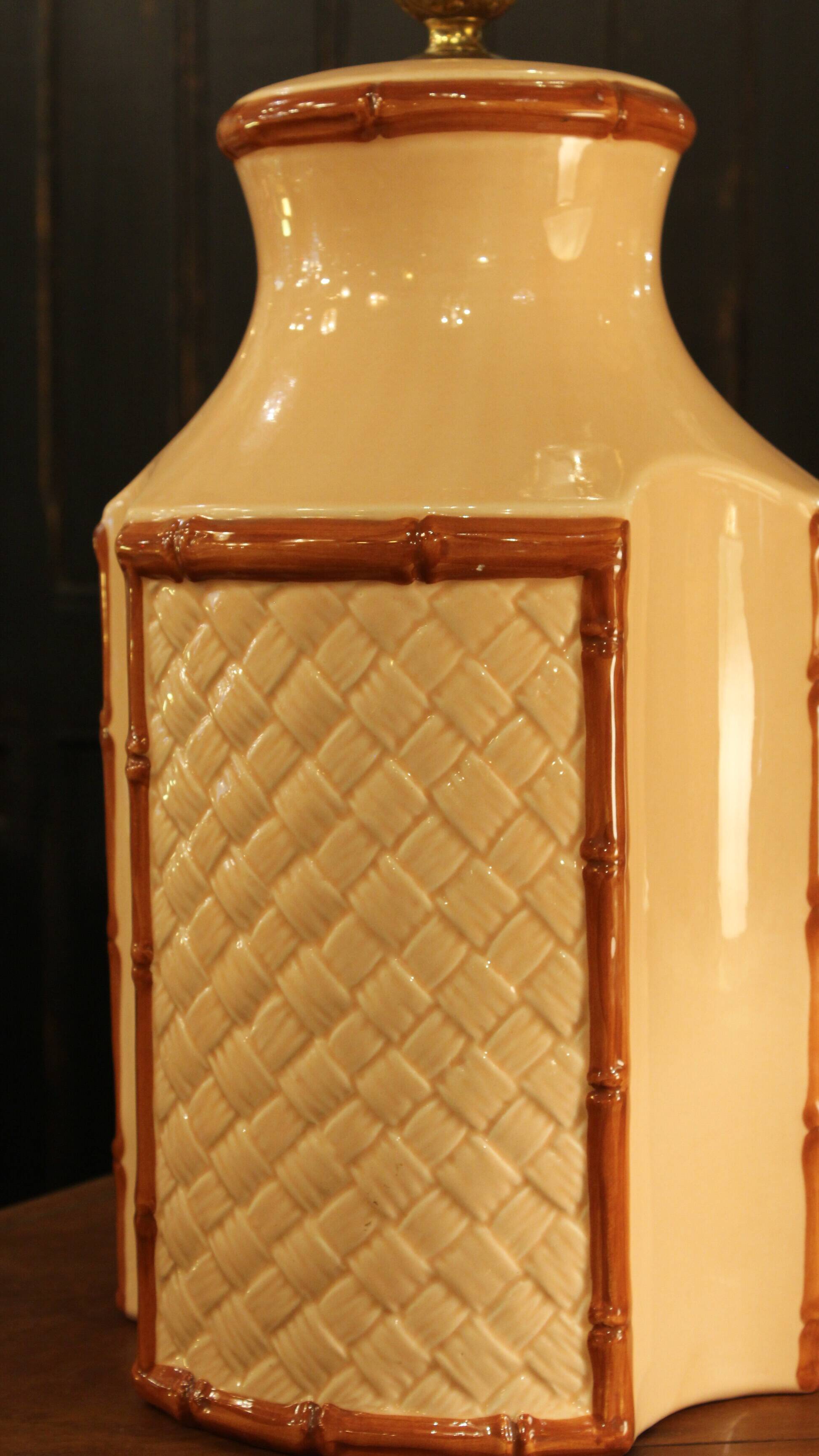 Ceramic lamp from Manises in bamboo style